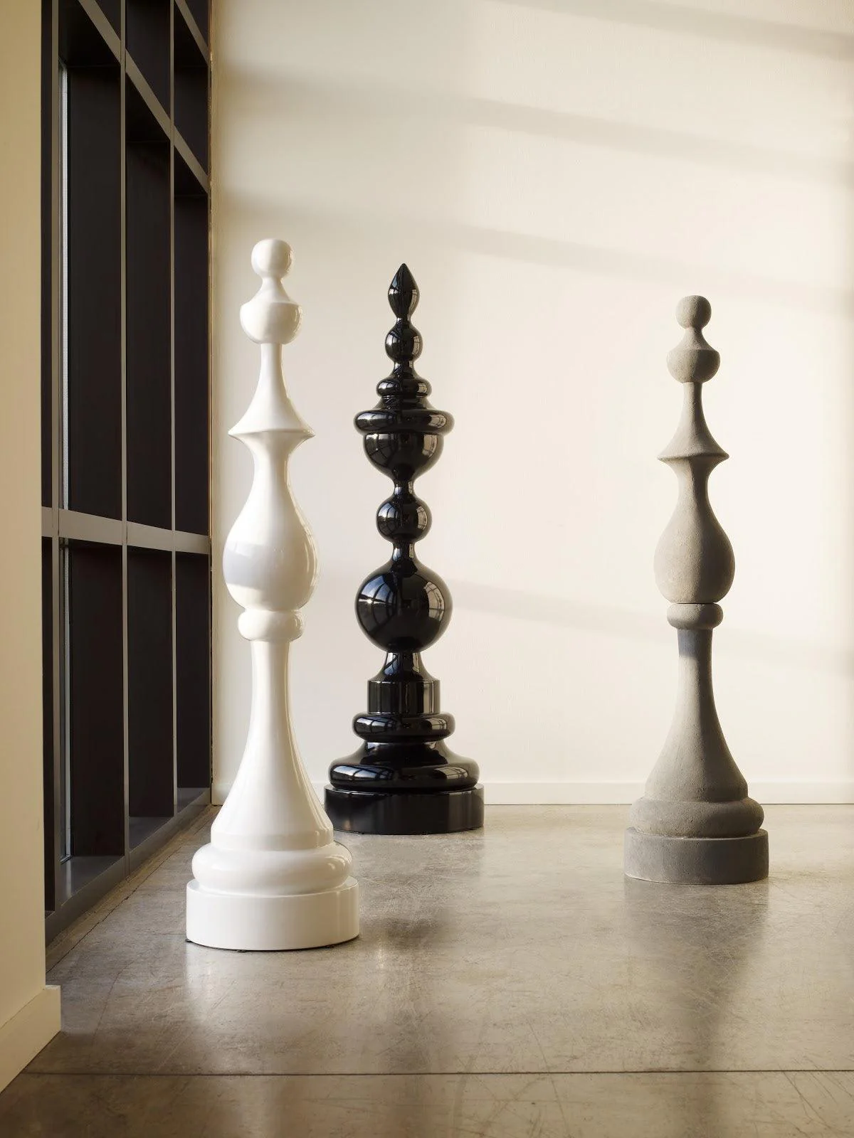 Check Mate Sculpture Gray Finish , Stone - Remutear