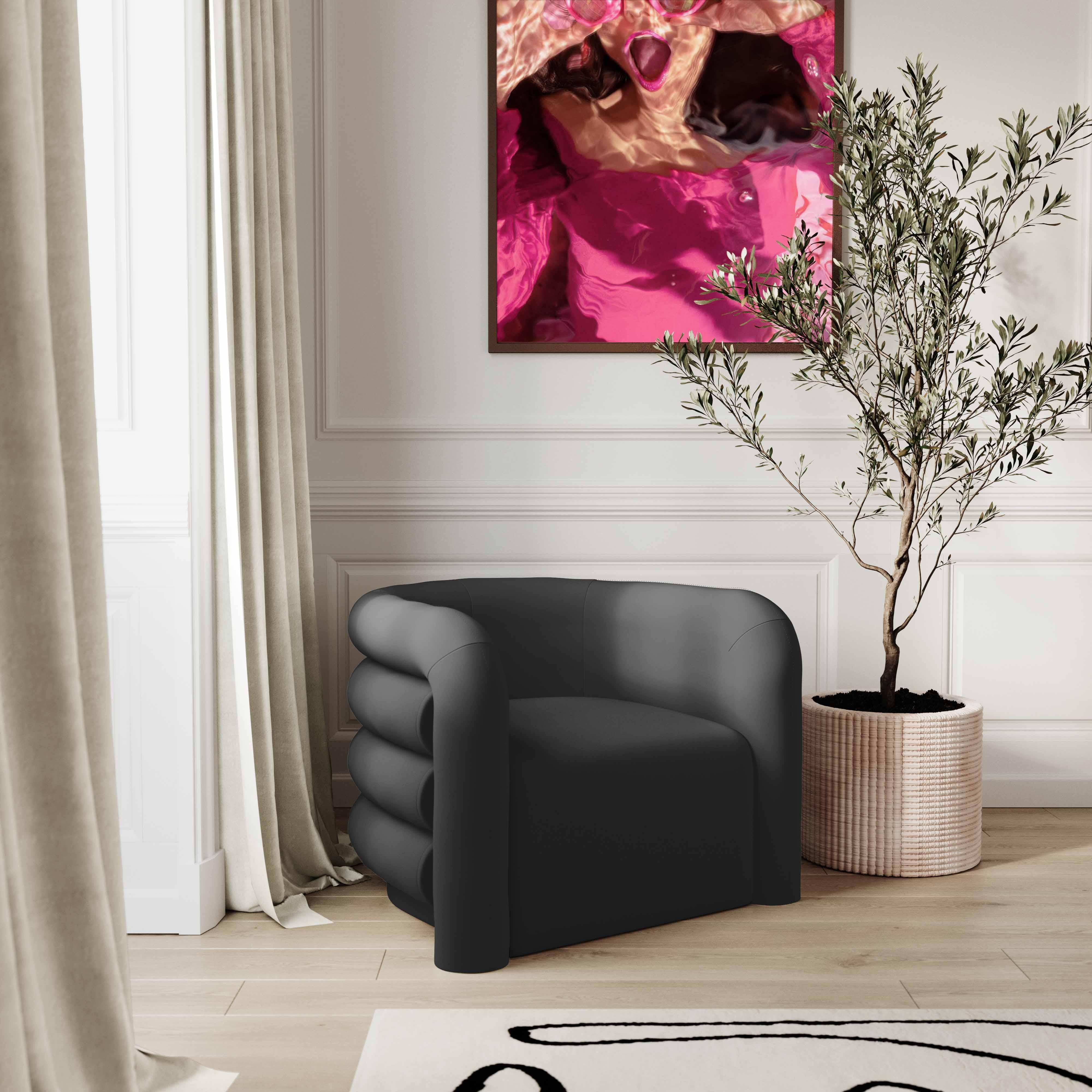 Curves Black Velvet Lounge Chair - Remutear