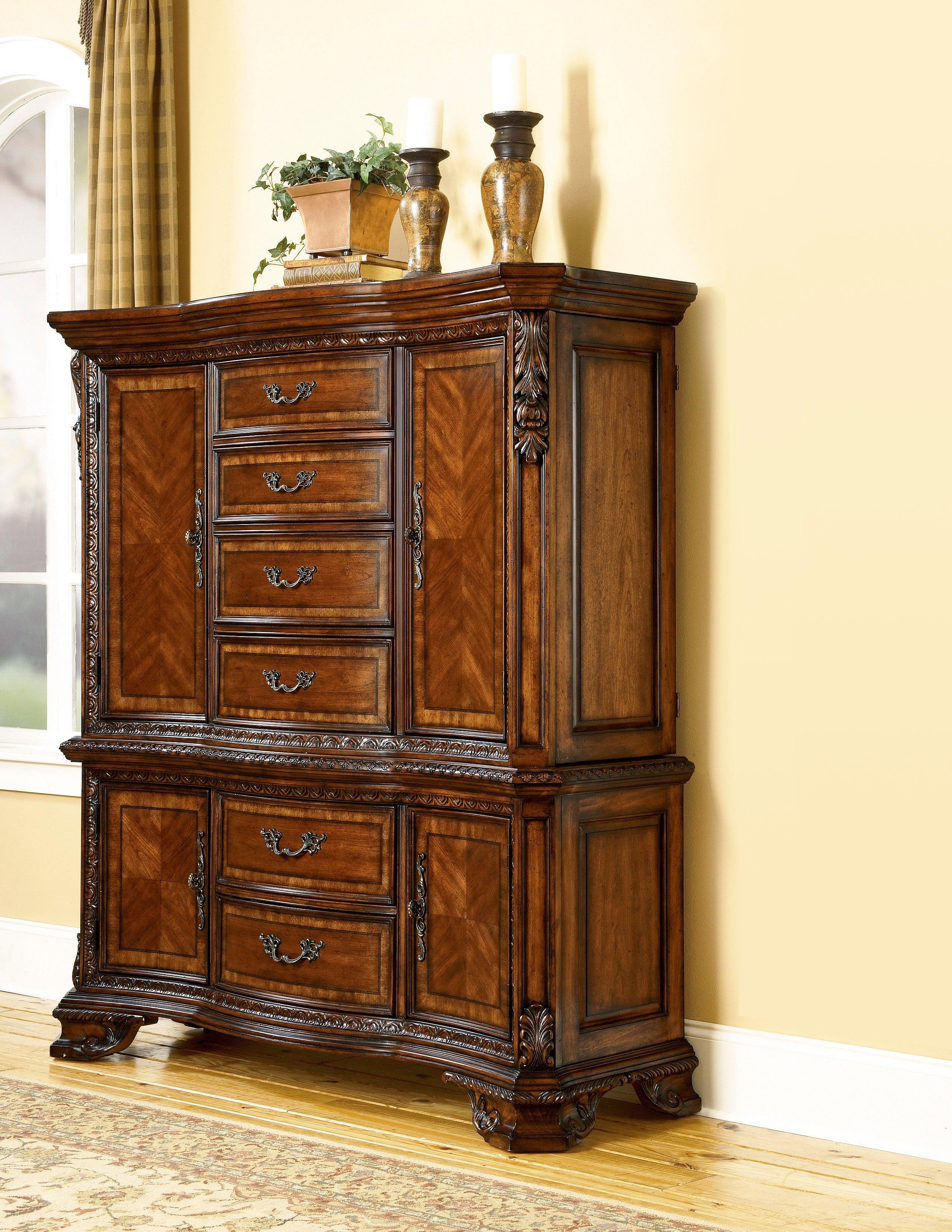 Old World Master Cabinet - Remutear