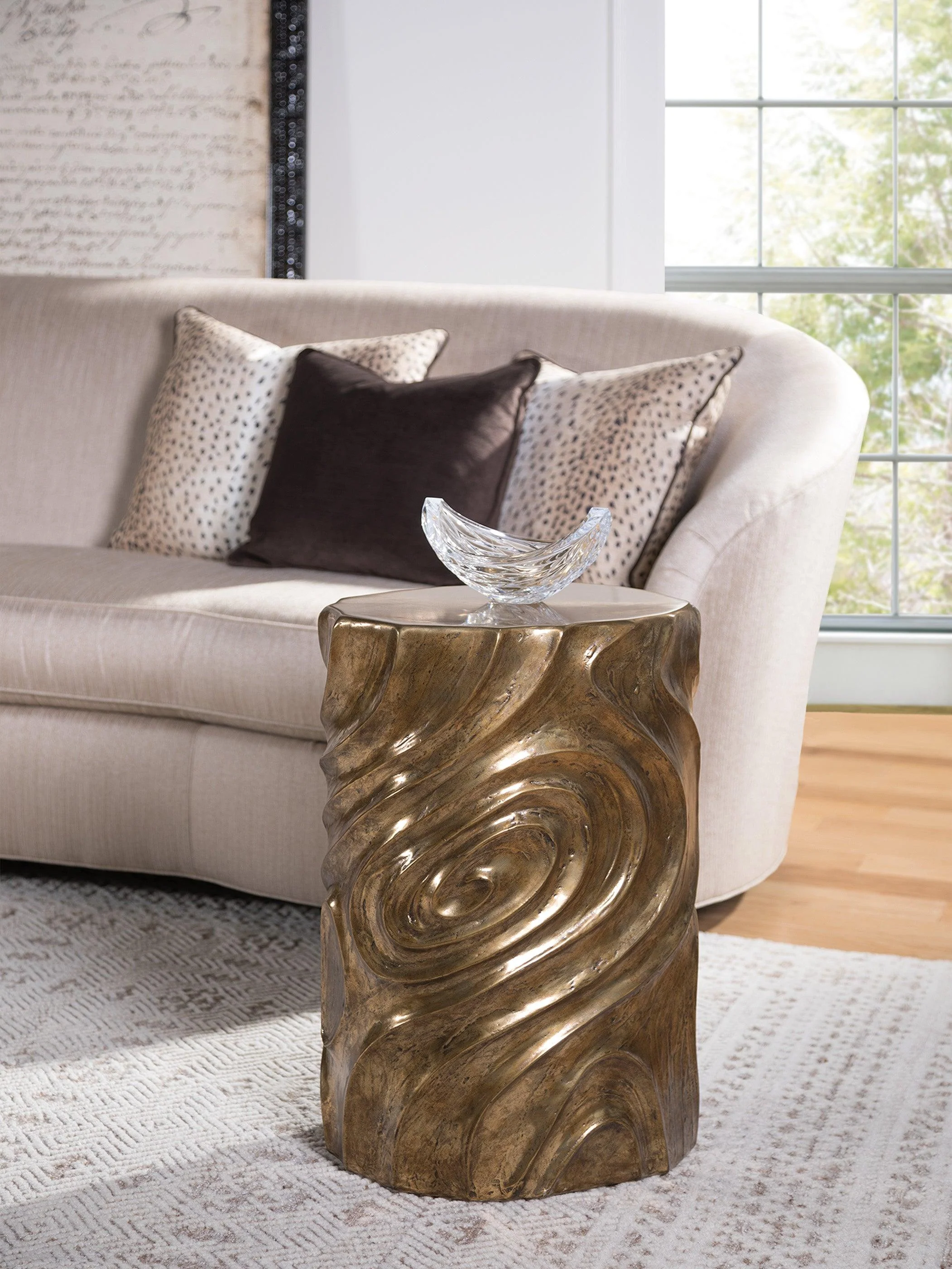 Signature Designs Catalan Oval Drum Table - Remutear