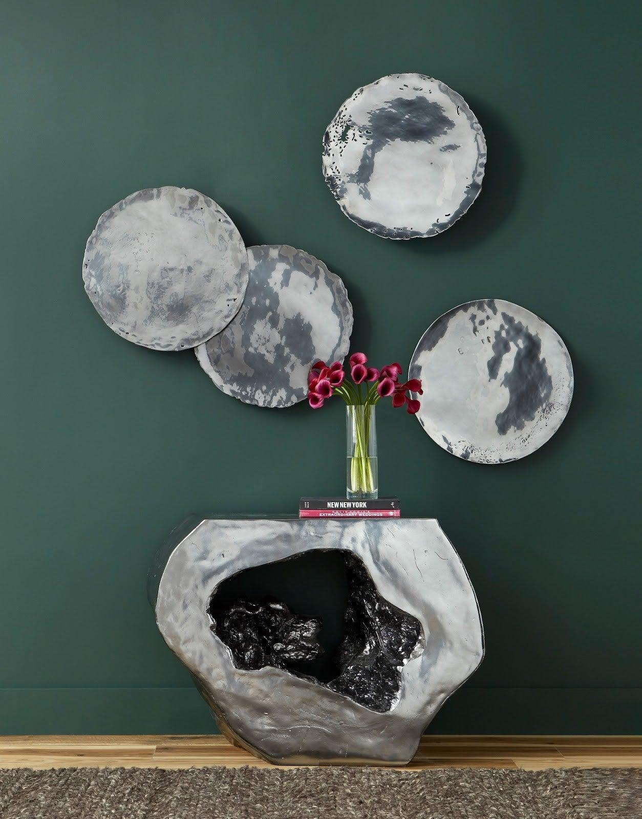 Plateada Hollow Console, Liquid Silver - Remutear