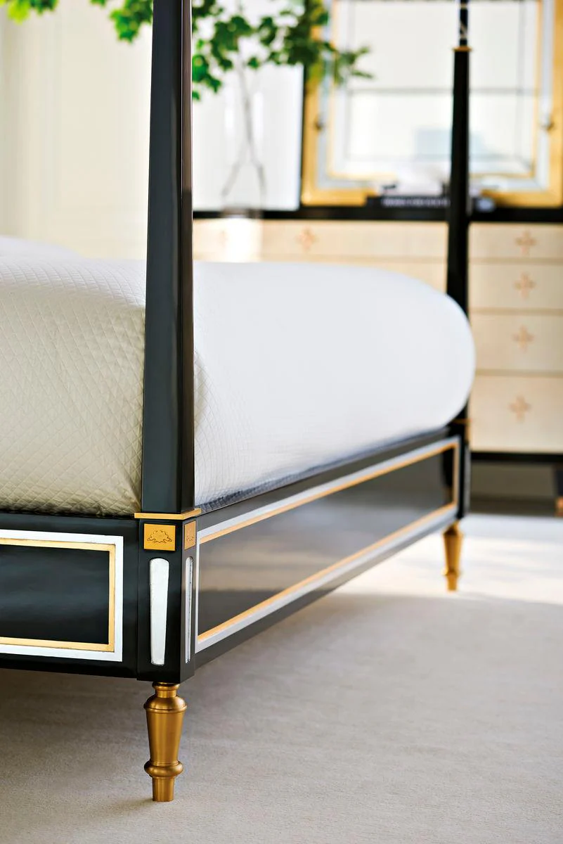 THE COUTURIER CANOPY BED - Remutear