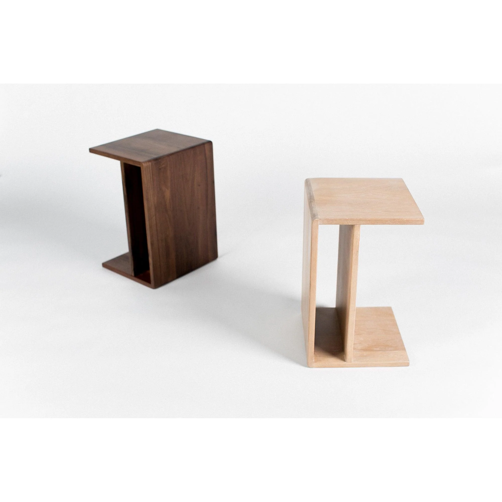 Hiroki Accent Table Walnut - Remutear
