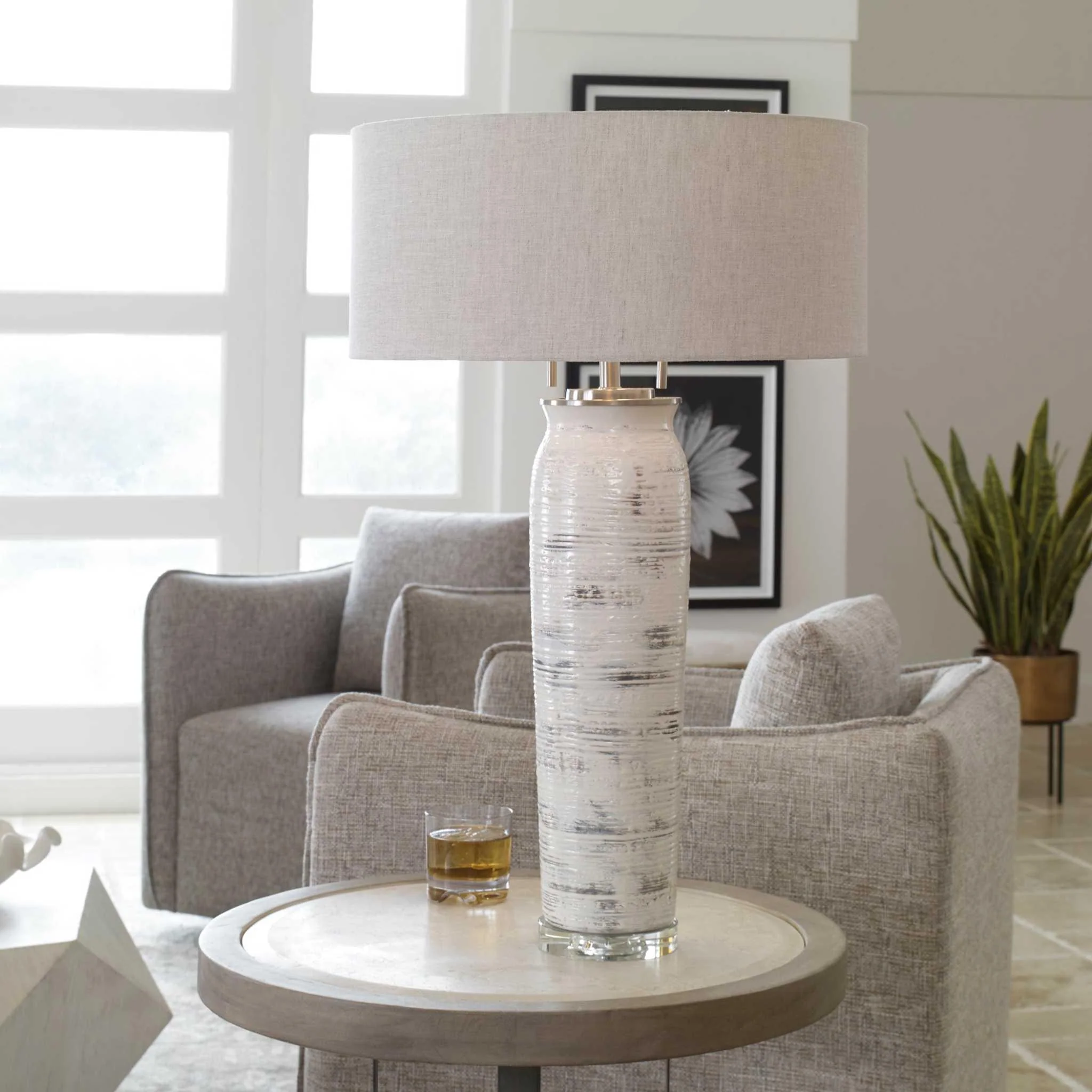 LENTA WHITE TABLE LAMP - Remutear