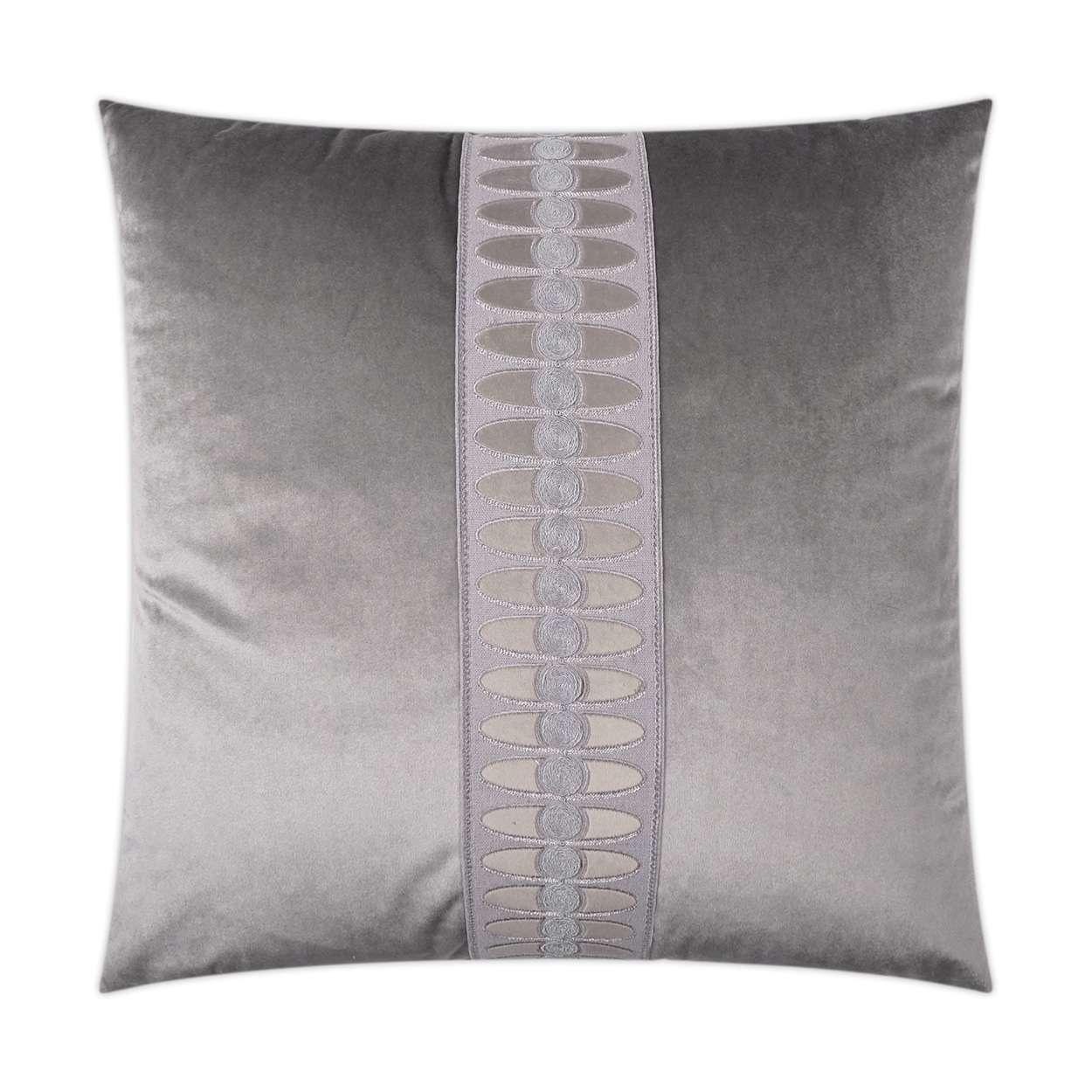 Mati Velvet Pillow - Remutear