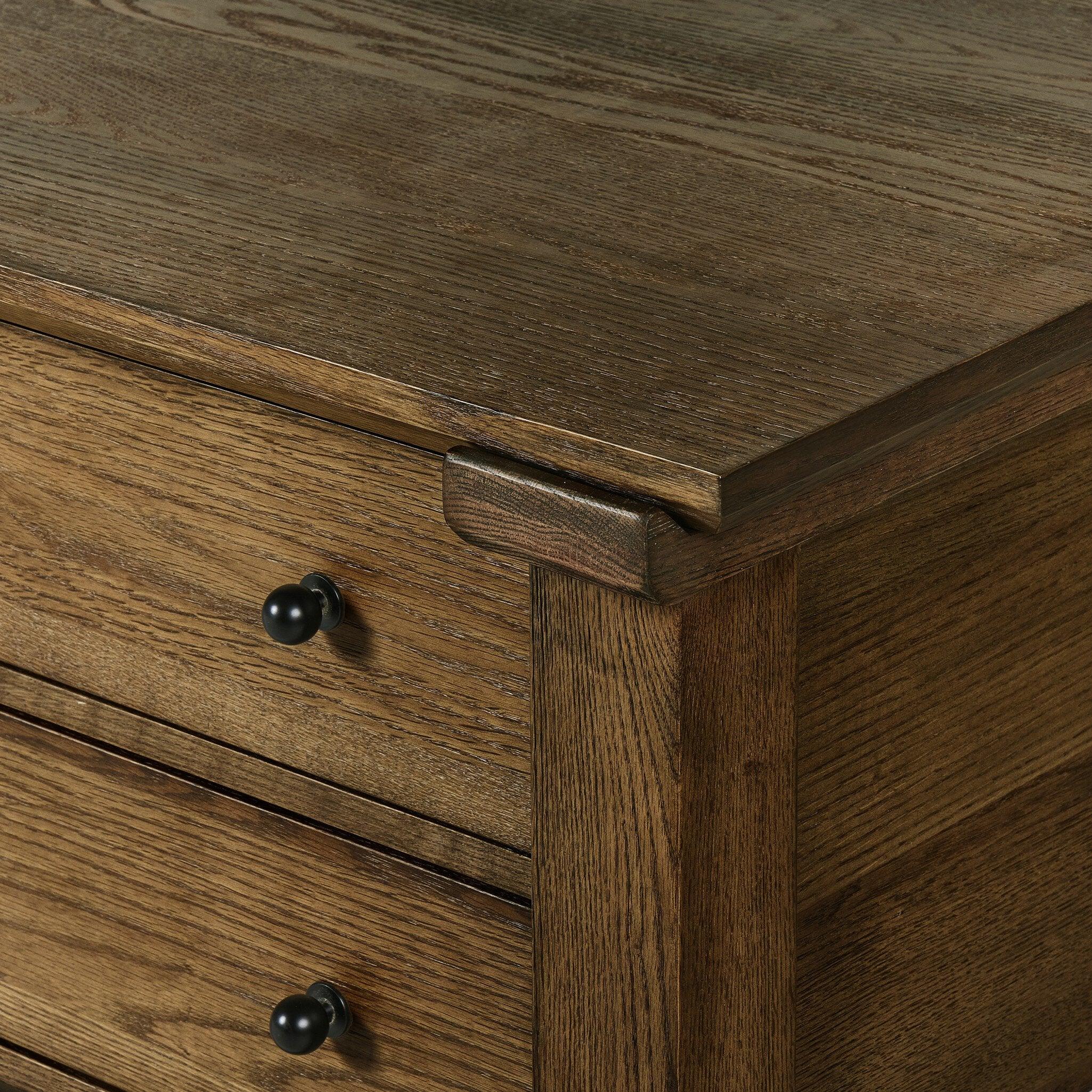 Gardendale Kitchen Island - Remutear