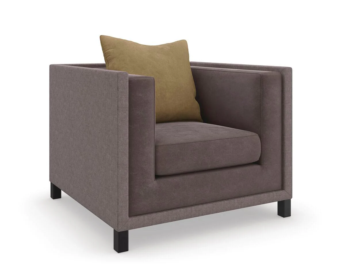 Tuxedo Chair - Remutear