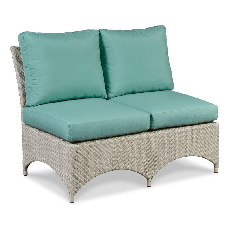Ventana Loveseat - Remutear