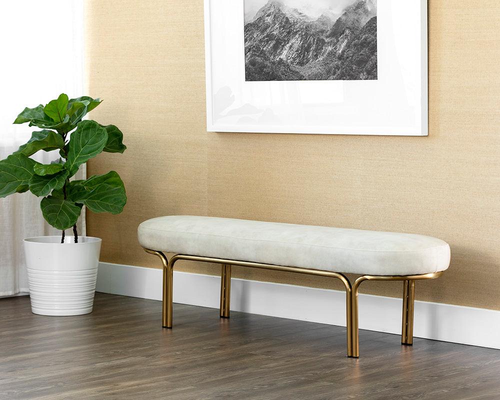 Gwen Bench - Remutear