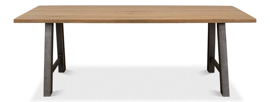 Missone Dining Table - Remutear