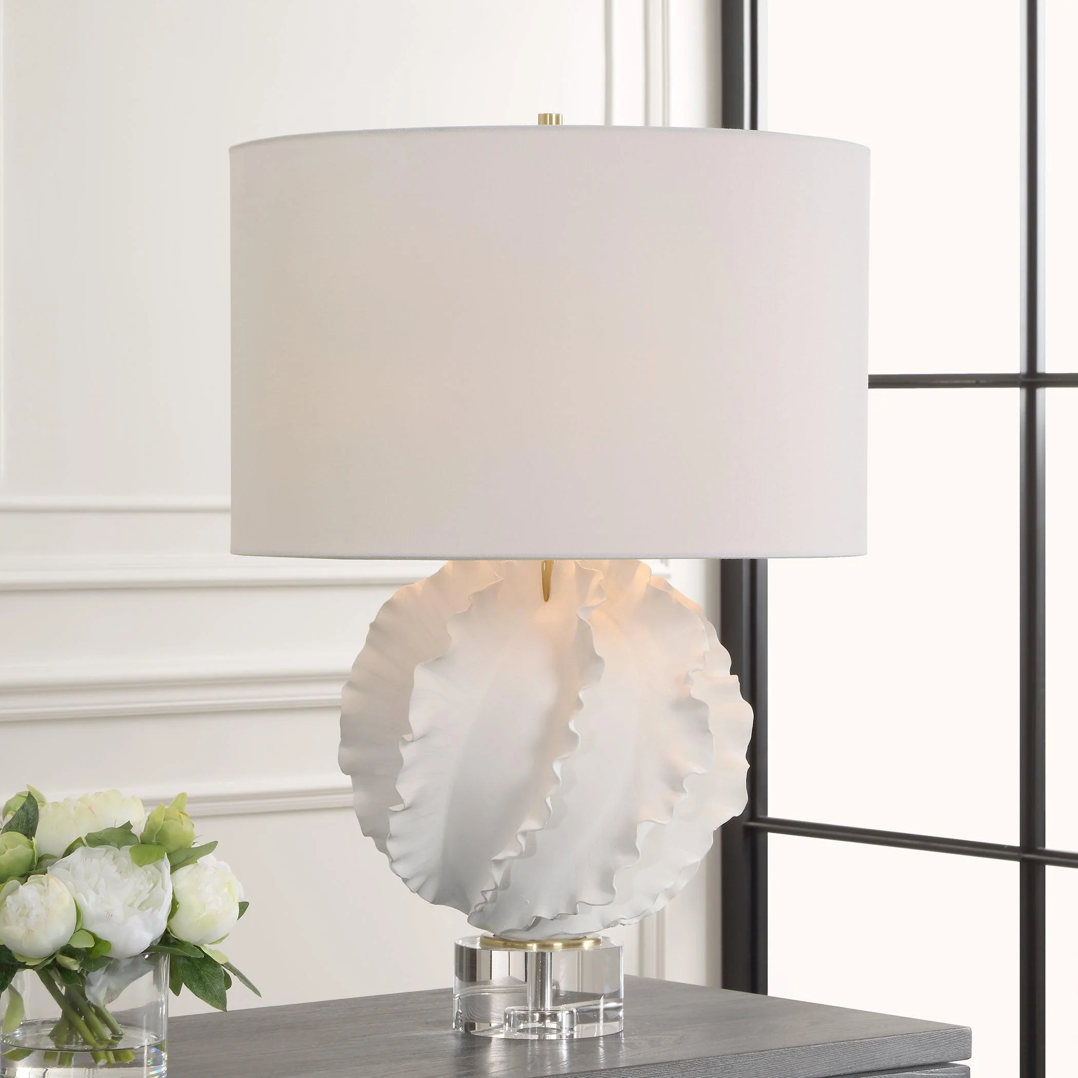 Saylor White Table Lamp - Remutear