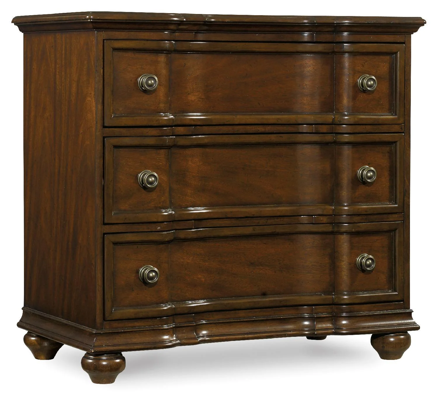 Leesburg Bachelor's Dresser - Remutear