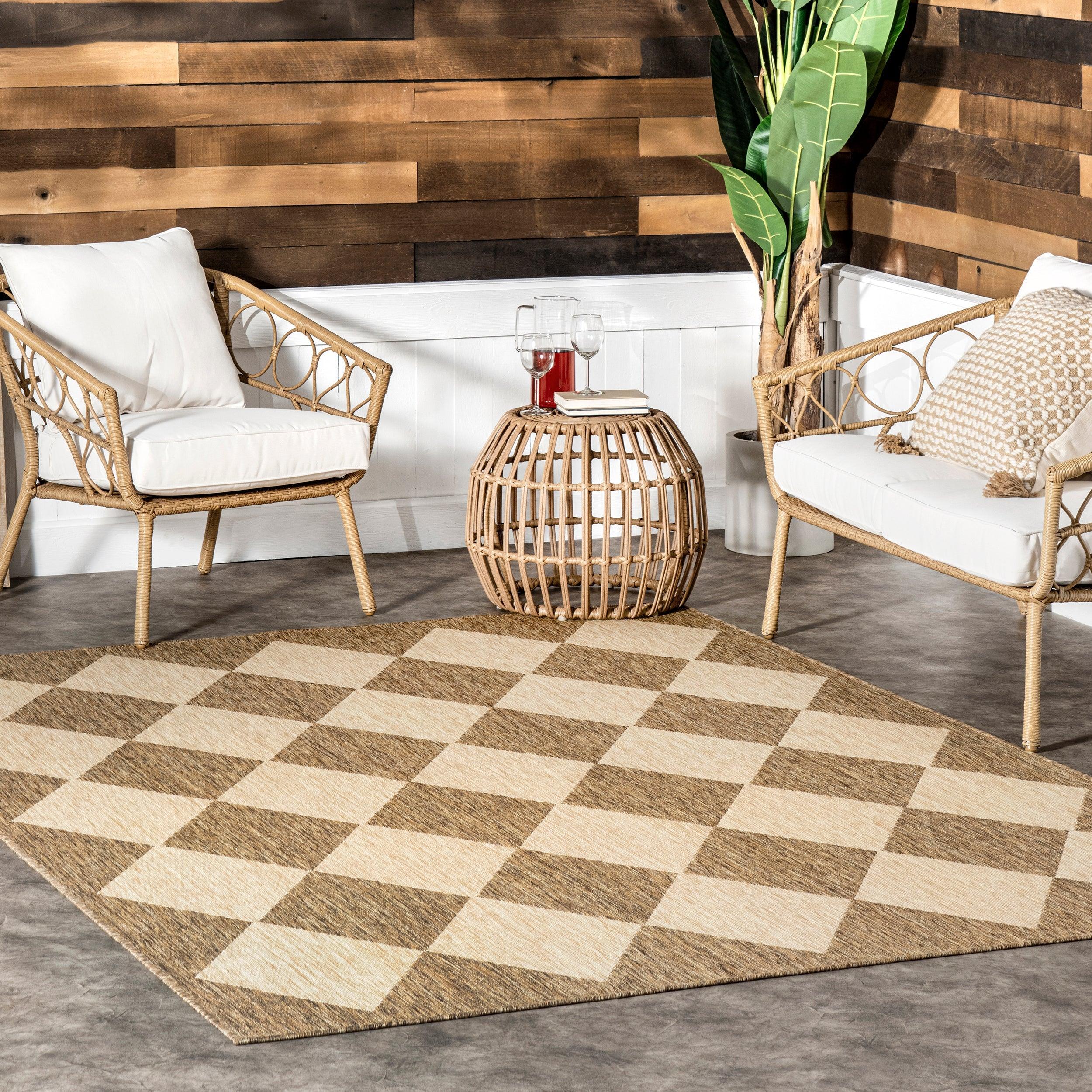 Sabina Diamond Trellis Indoor/Outdoor Area Rug - Remutear