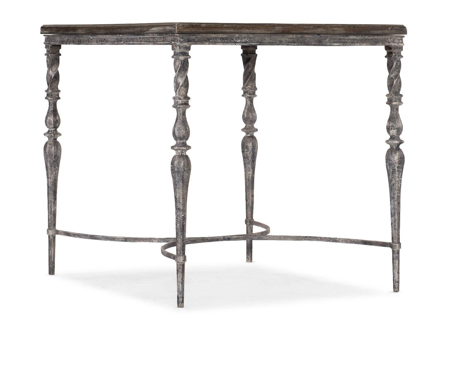 Traditions Side Table 1 - Remutear