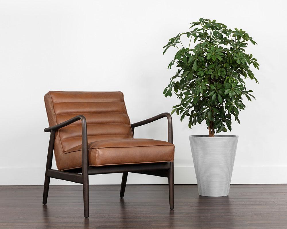 Lyric Lounge Chair - Remutear