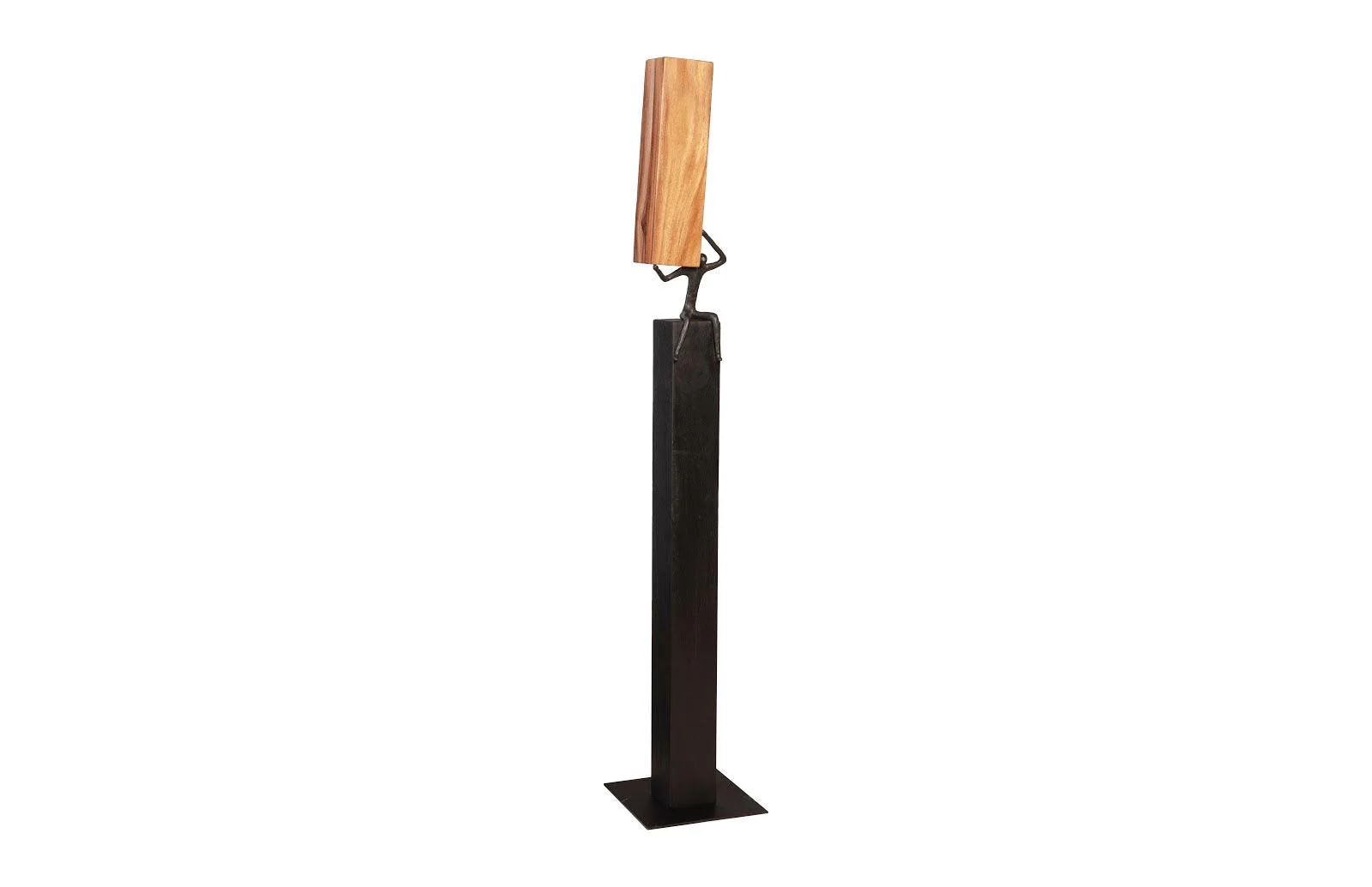Atlas Pole Sculpture - Remutear