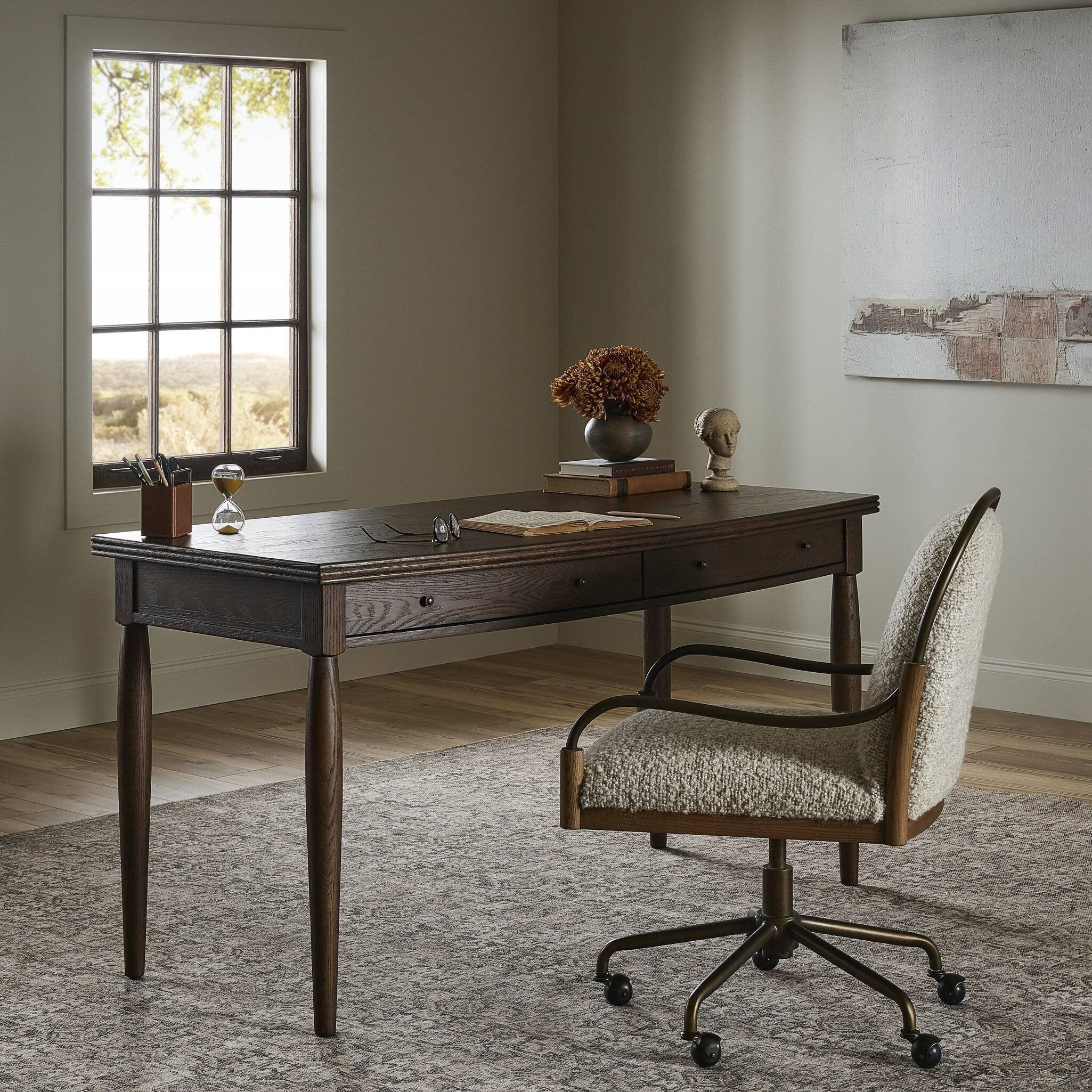Bowfront Desk - Remutear