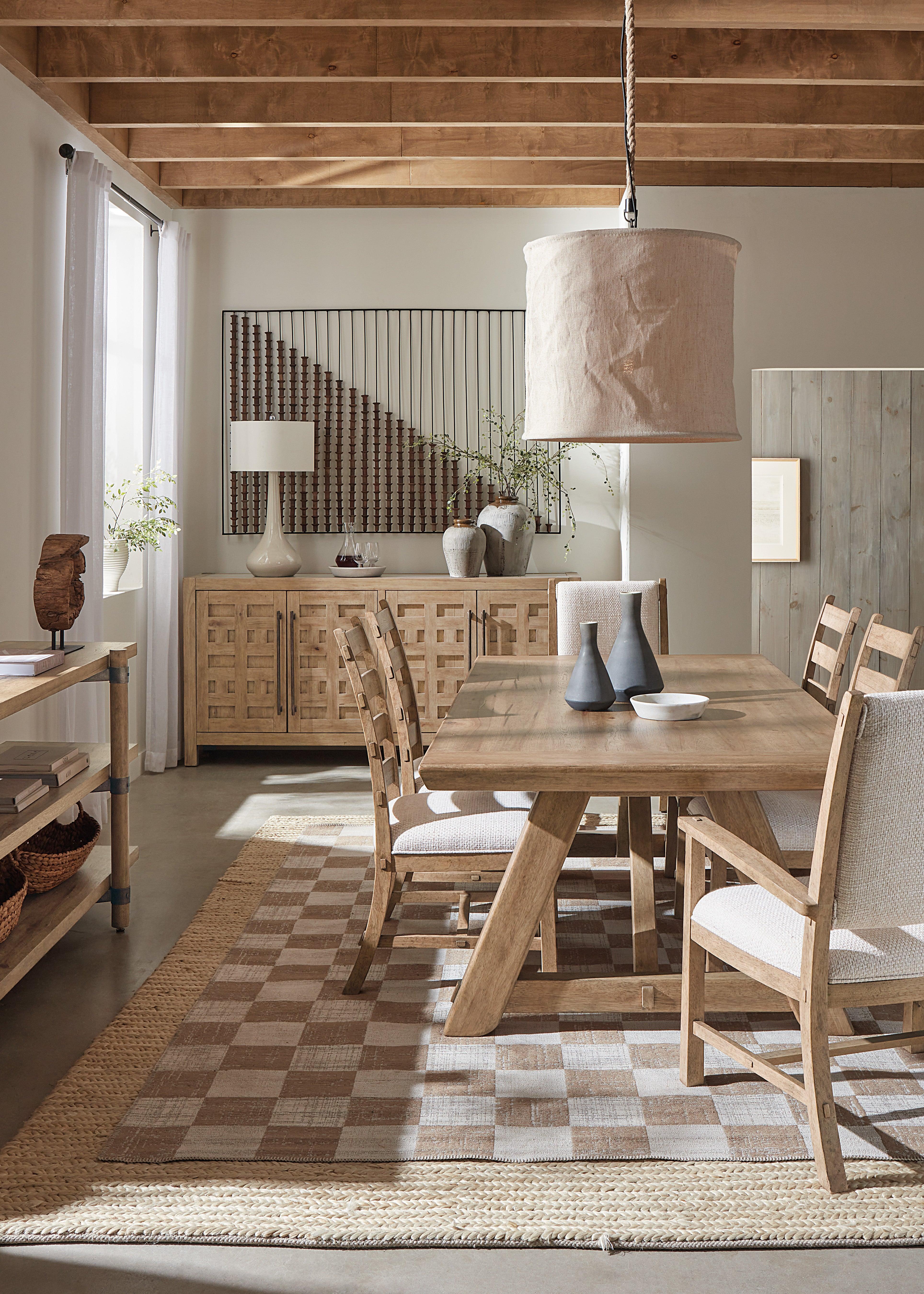 Vineyard Row Console - Remutear