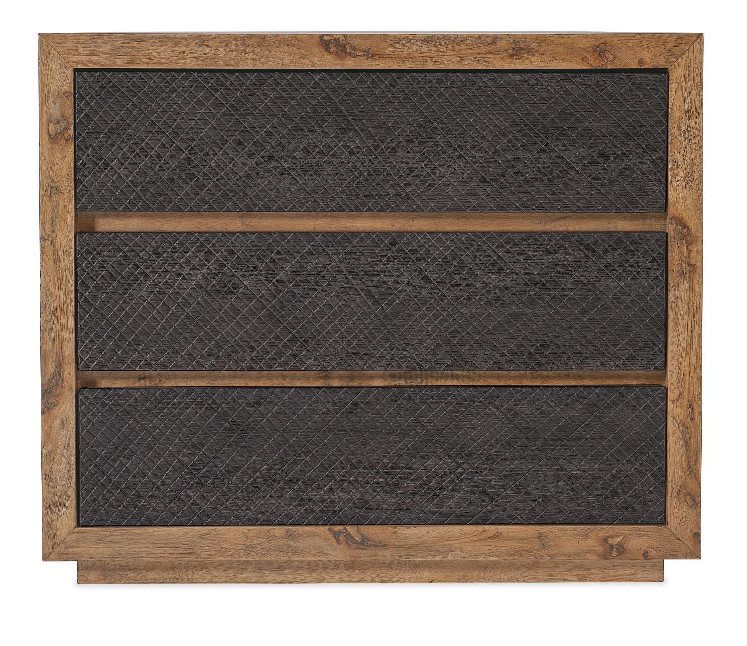 Big Sky Bachelors Nightstand - Remutear