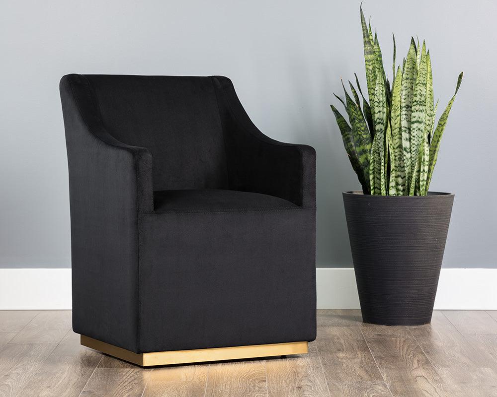 Zane Wheeled Lounge Chair - Remutear