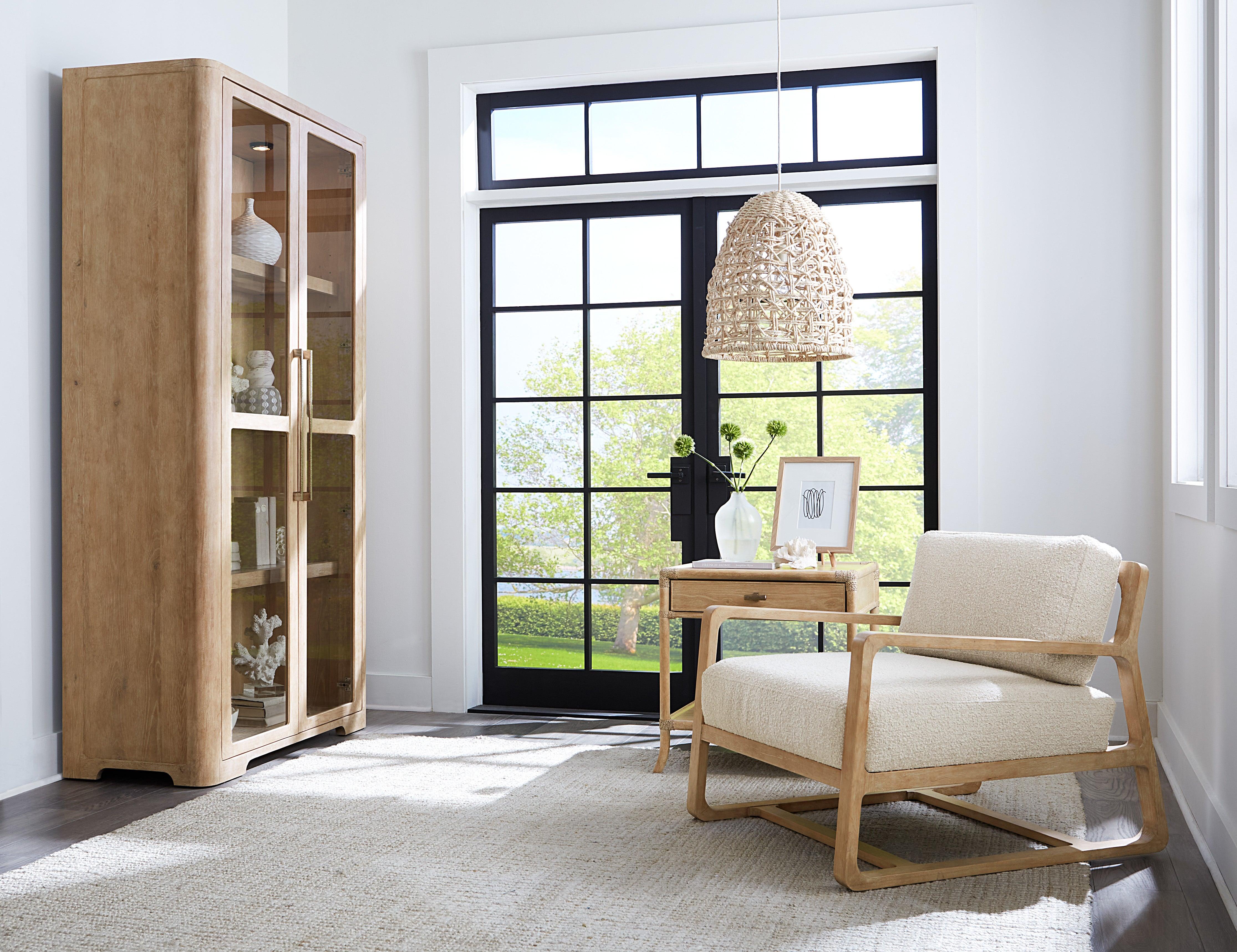 Retreat Display Cabinet - Remutear