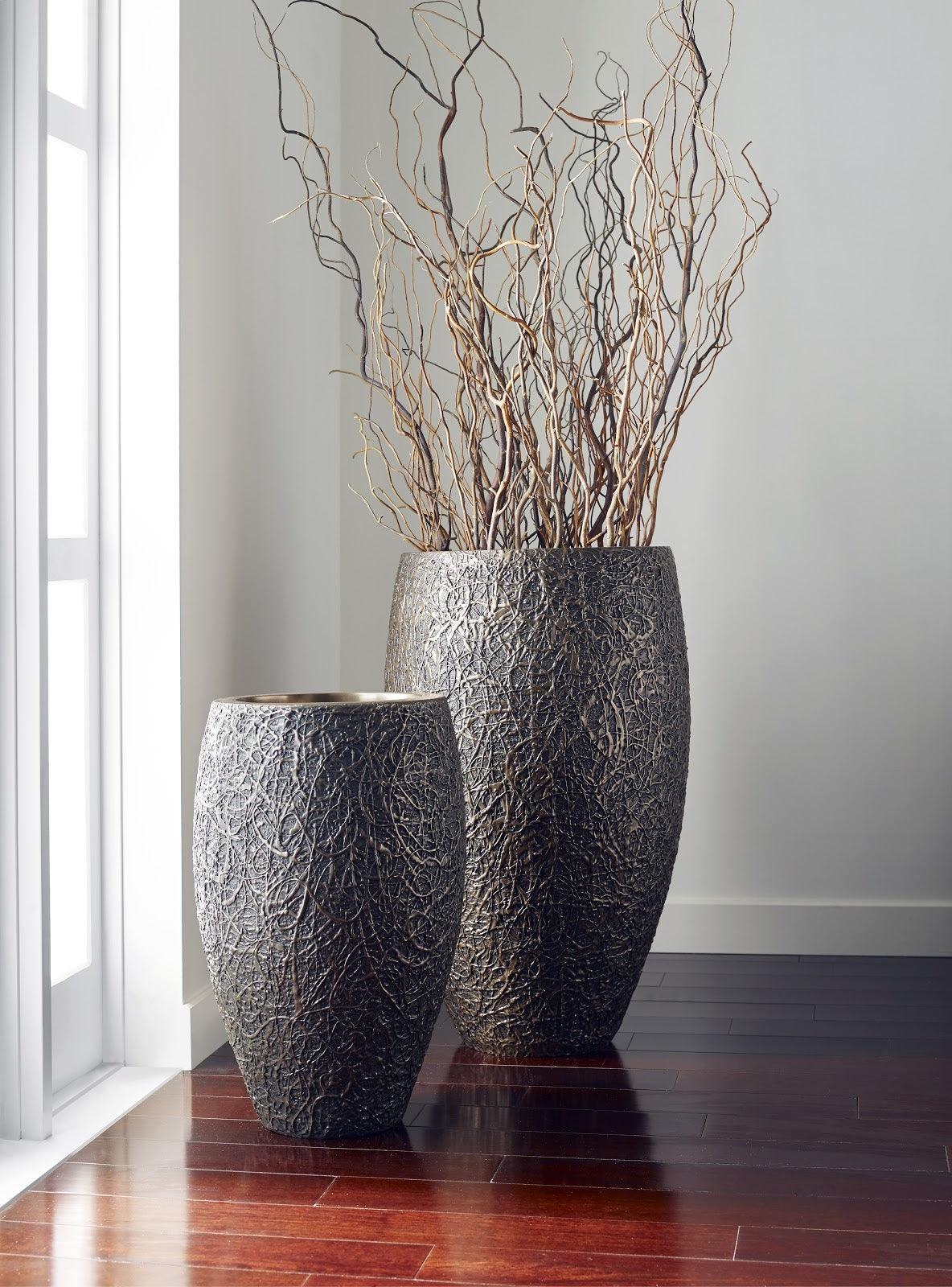 String Theory Planter, Bronze, SM - Remutear