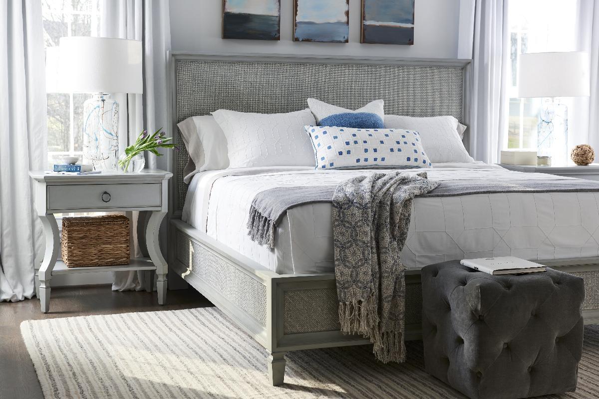 Summer Hill Woven Accent Bed - Remutear