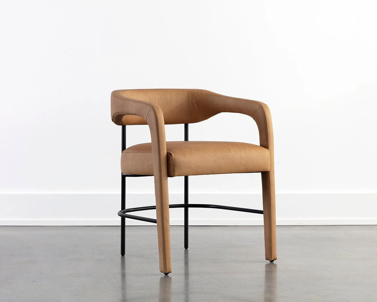 Mavia Dining Armchair - Remutear
