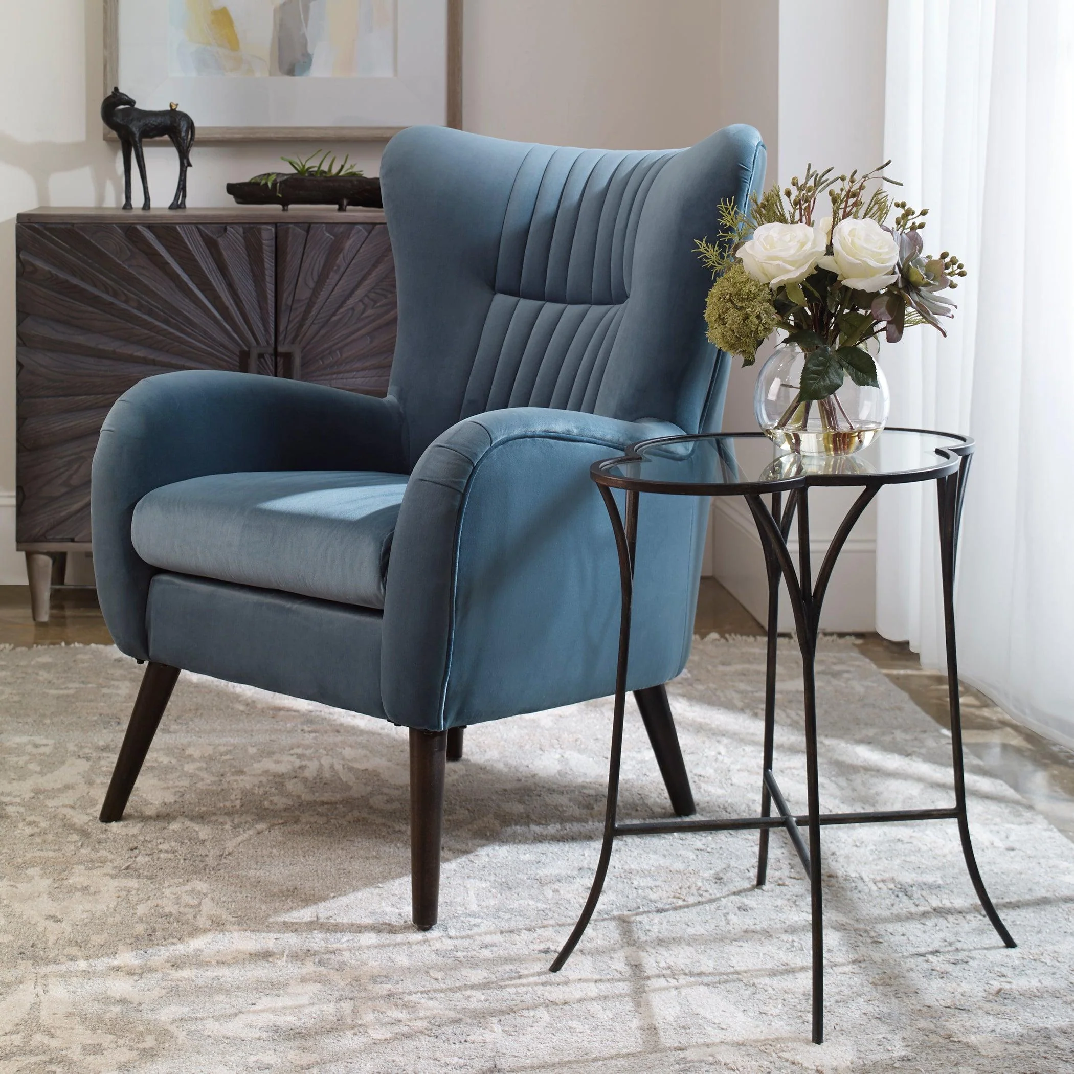 ADHIRA GLASS ACCENT TABLE - Remutear
