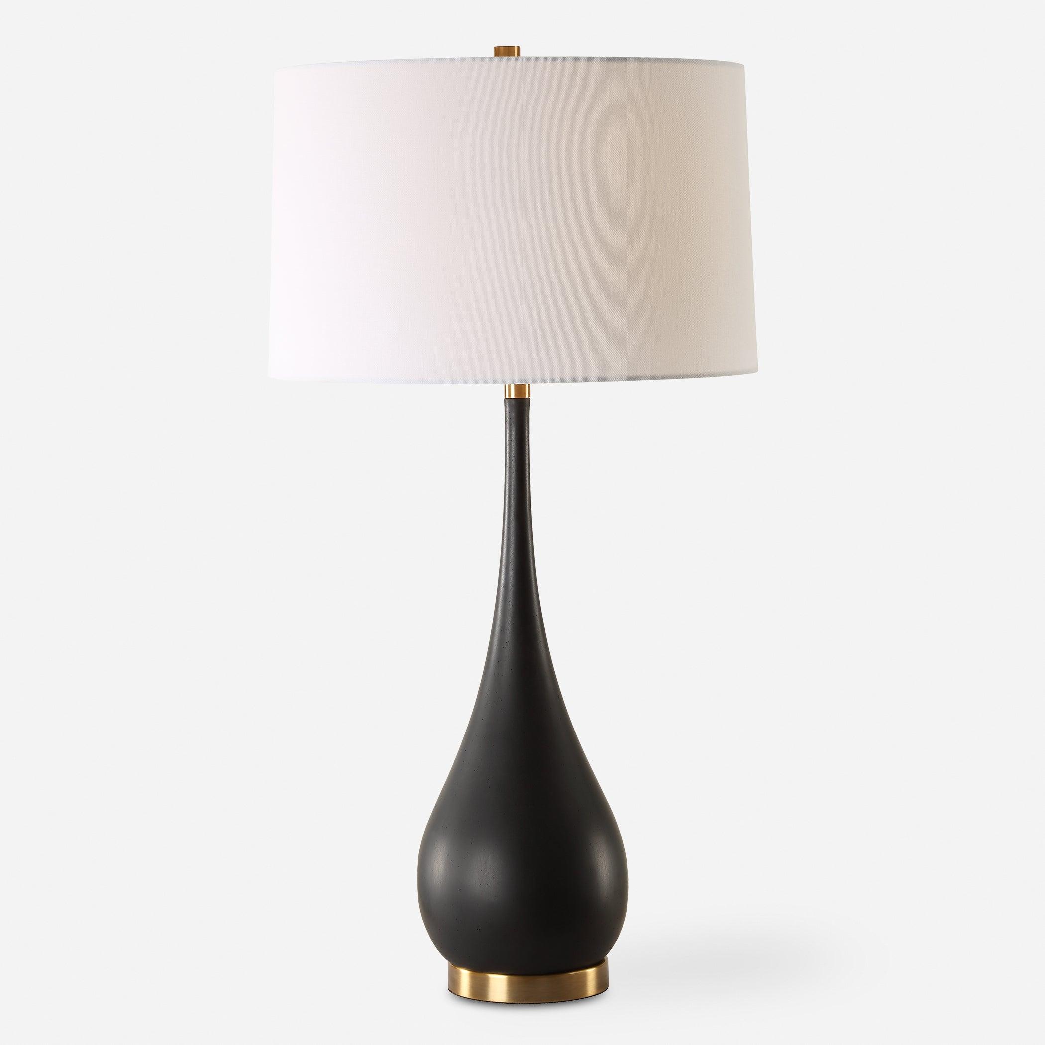 Nocturnal Black Table Lamp - Remutear