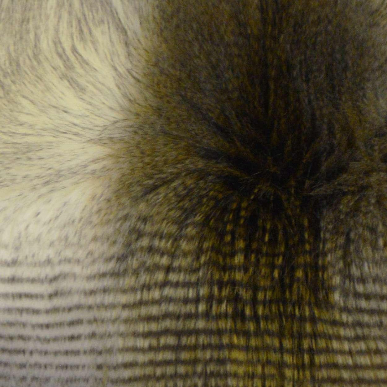 Fur Bolster Pillow - Remutear