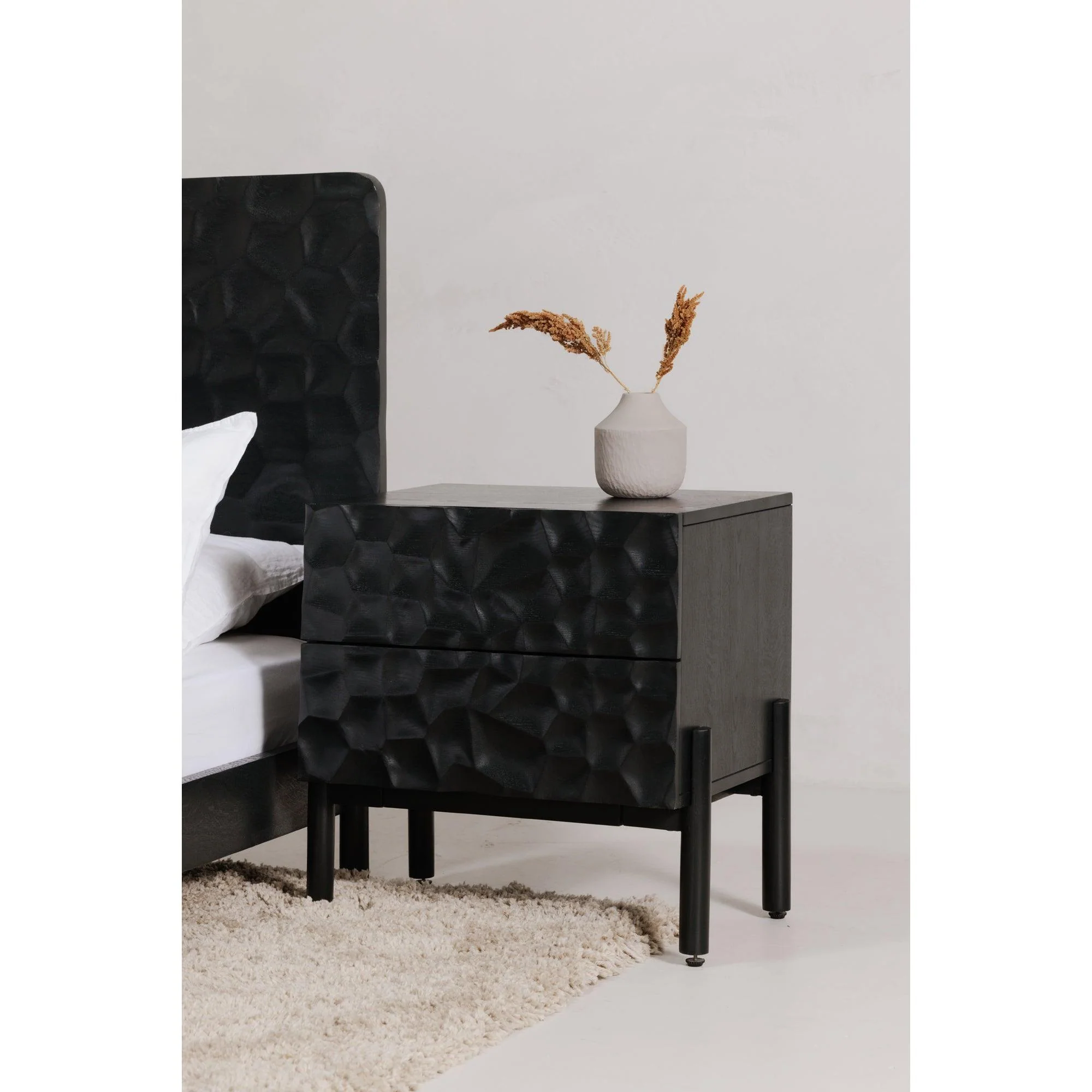 Misaki Nightstand Black - Remutear