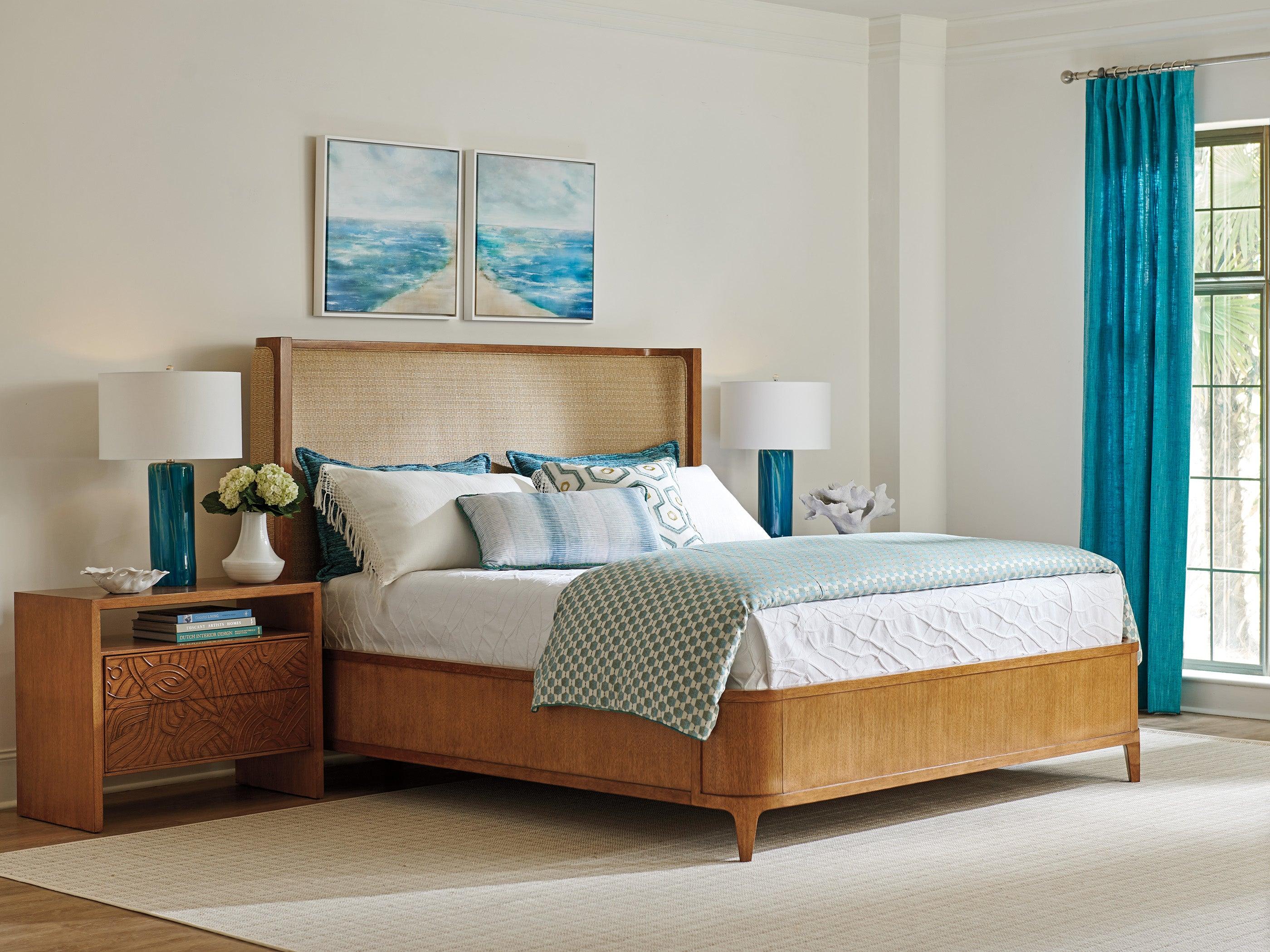 Palm Desert Villa Park Upholstered Bed - Remutear