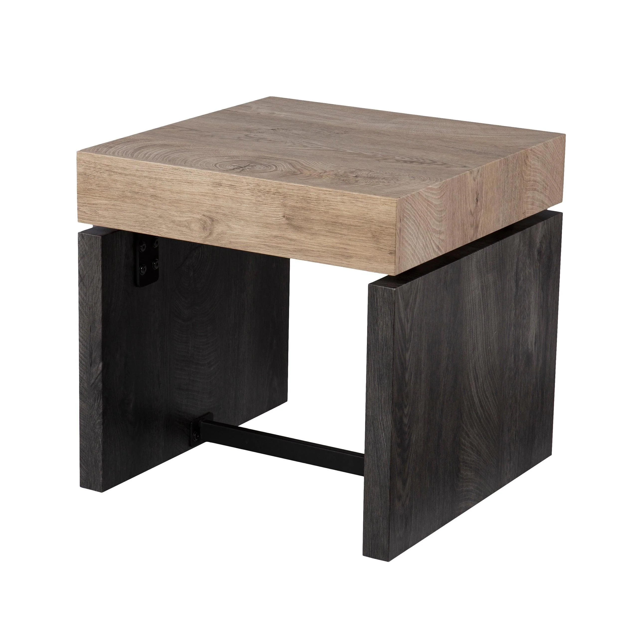 Hapsford End Table - Remutear