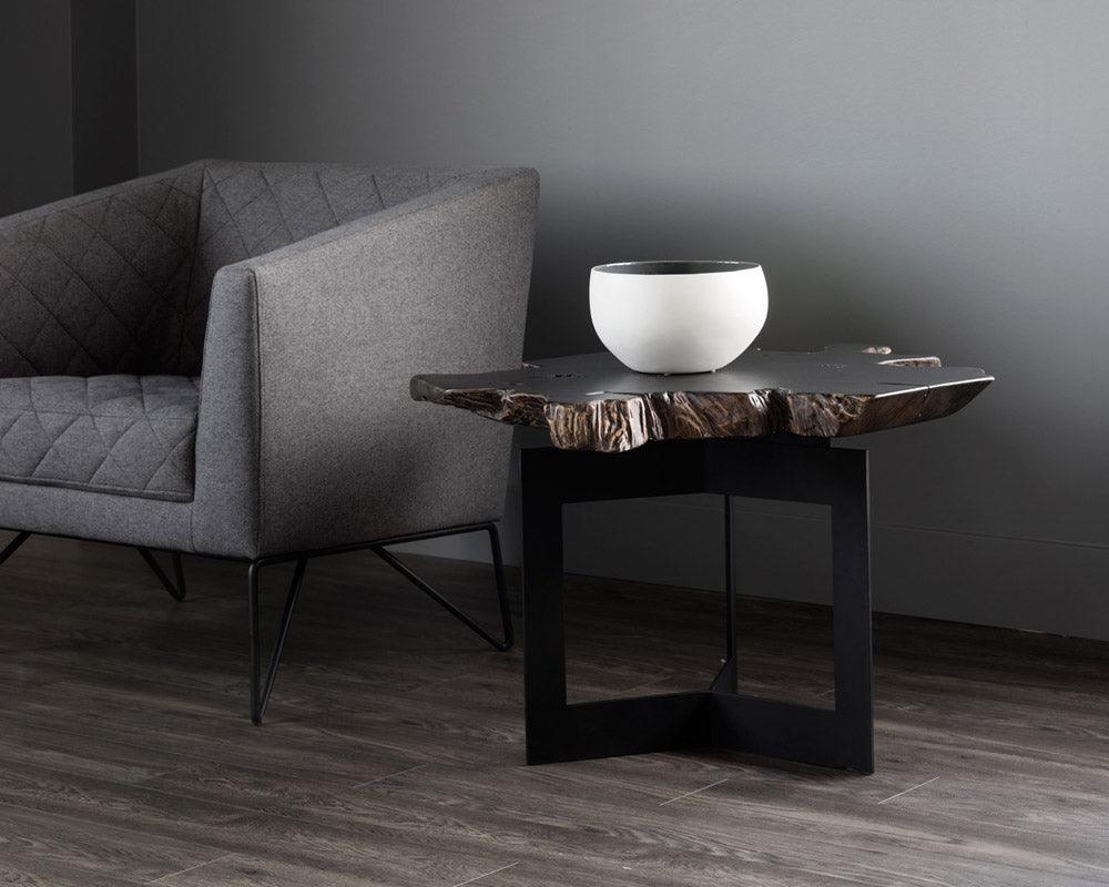 Wyatt End Table - Remutear