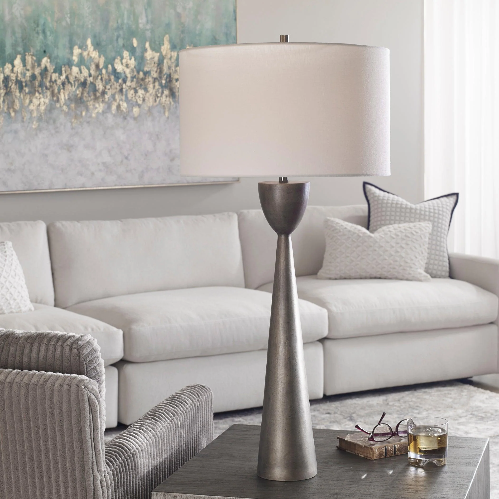 WALLER HANDCRAFTED CAST TABLE LAMP - Remutear