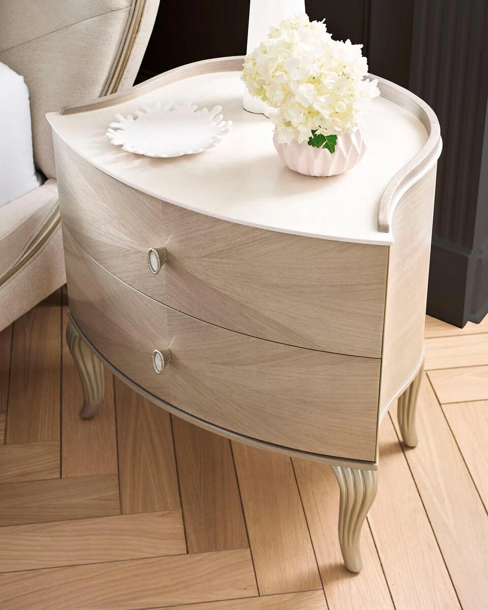 SMALL DRAWER NIGHTSTAND - Remutear