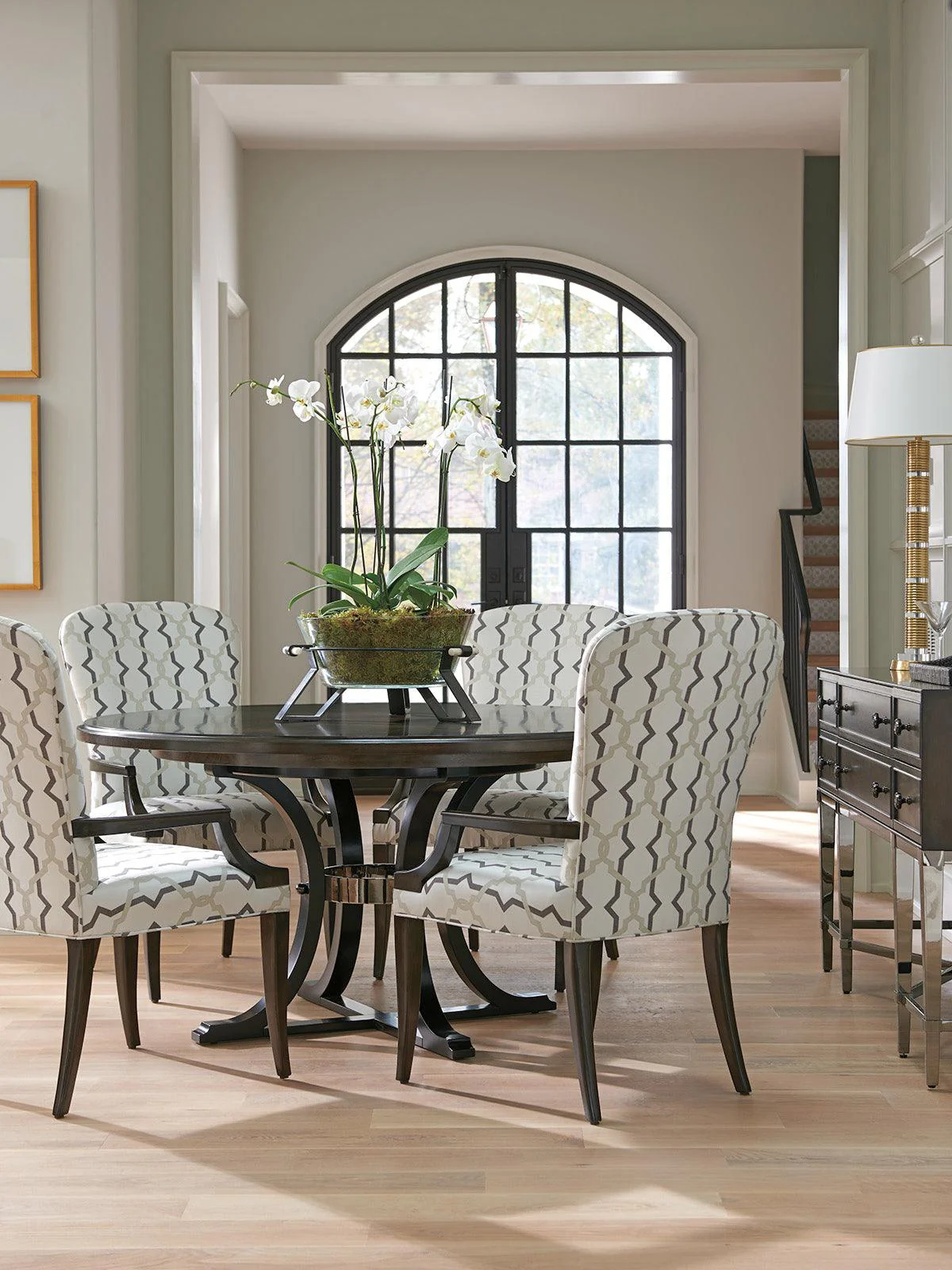 Brentwood Layton Dining Table - Remutear