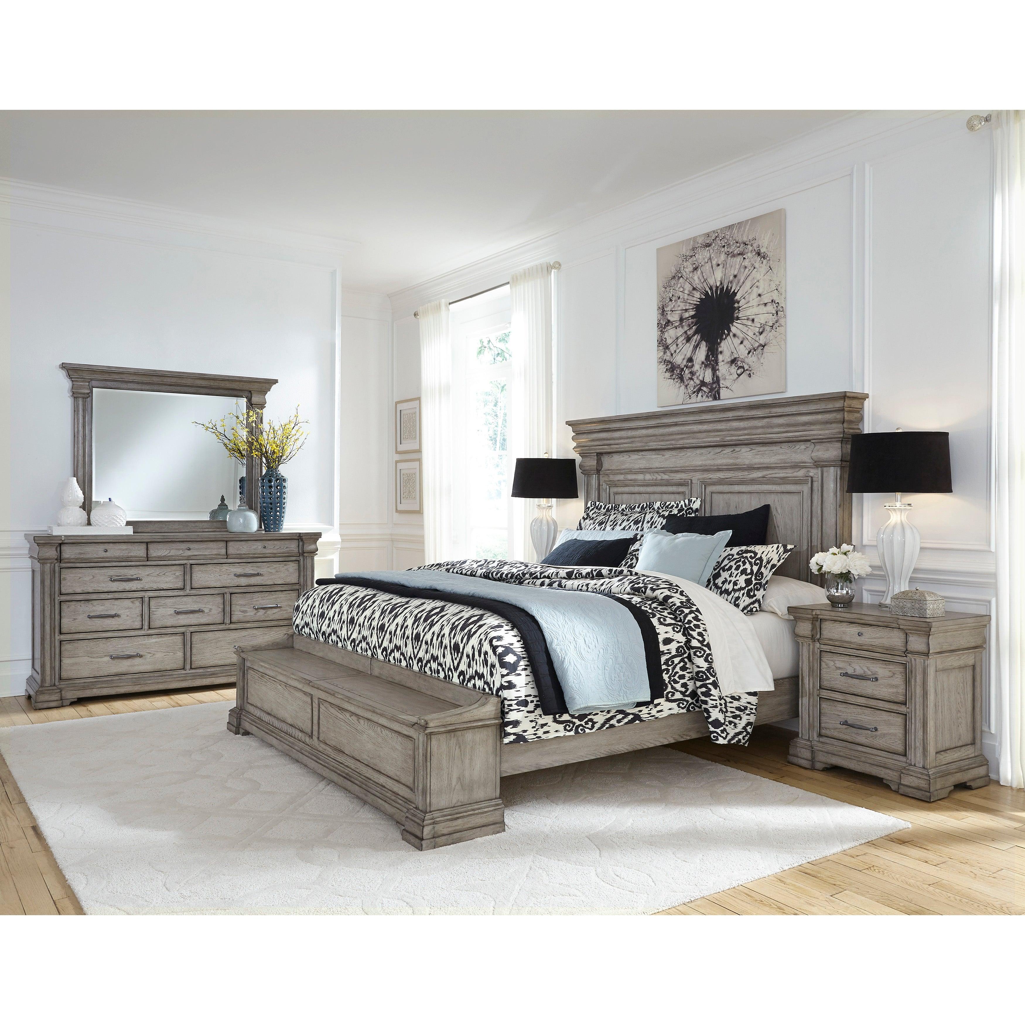 Madison Ridge Queen Panel Bed with Blanket Chest Footboard - Remutear