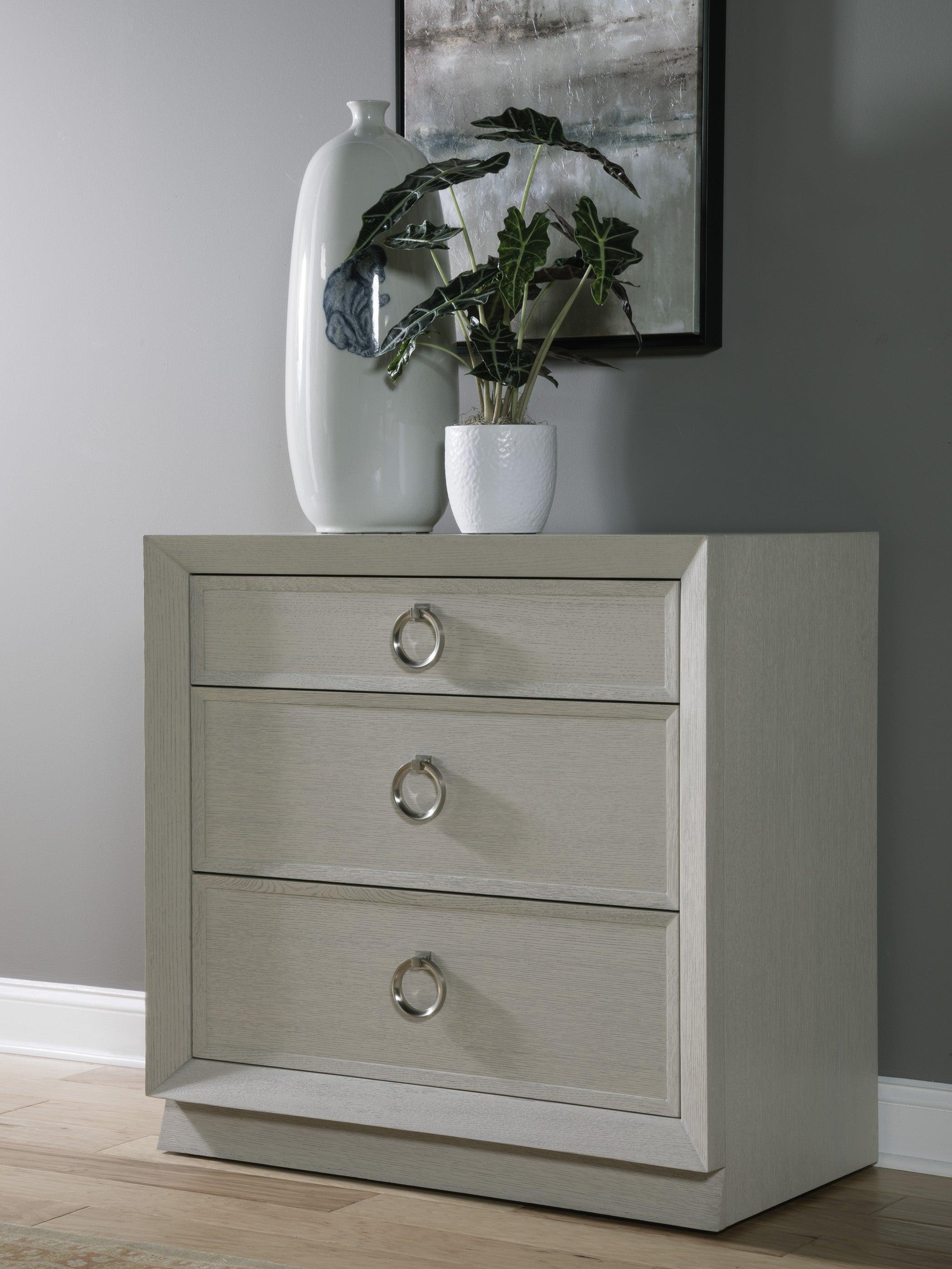 Signature Designs Zeitgeist White Drawer Hall Chest - Remutear