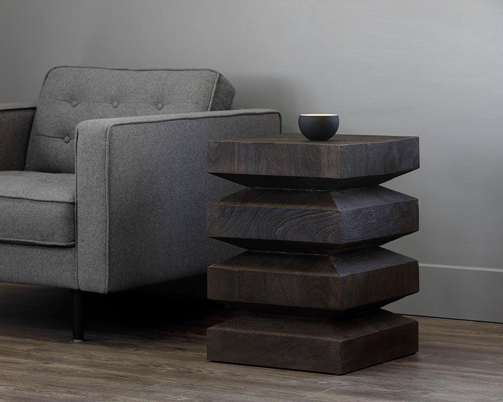 Cormac End Table - Remutear