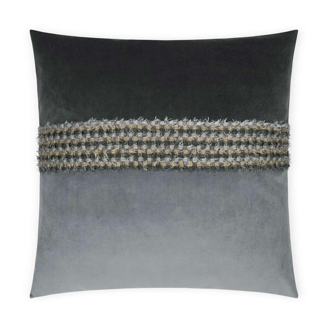 Fuzzy Pillow - Remutear
