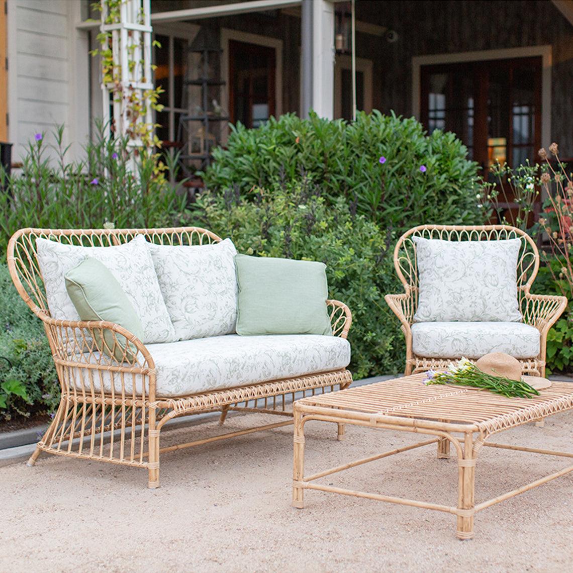 Savannah Deep Seating Settee - Remutear