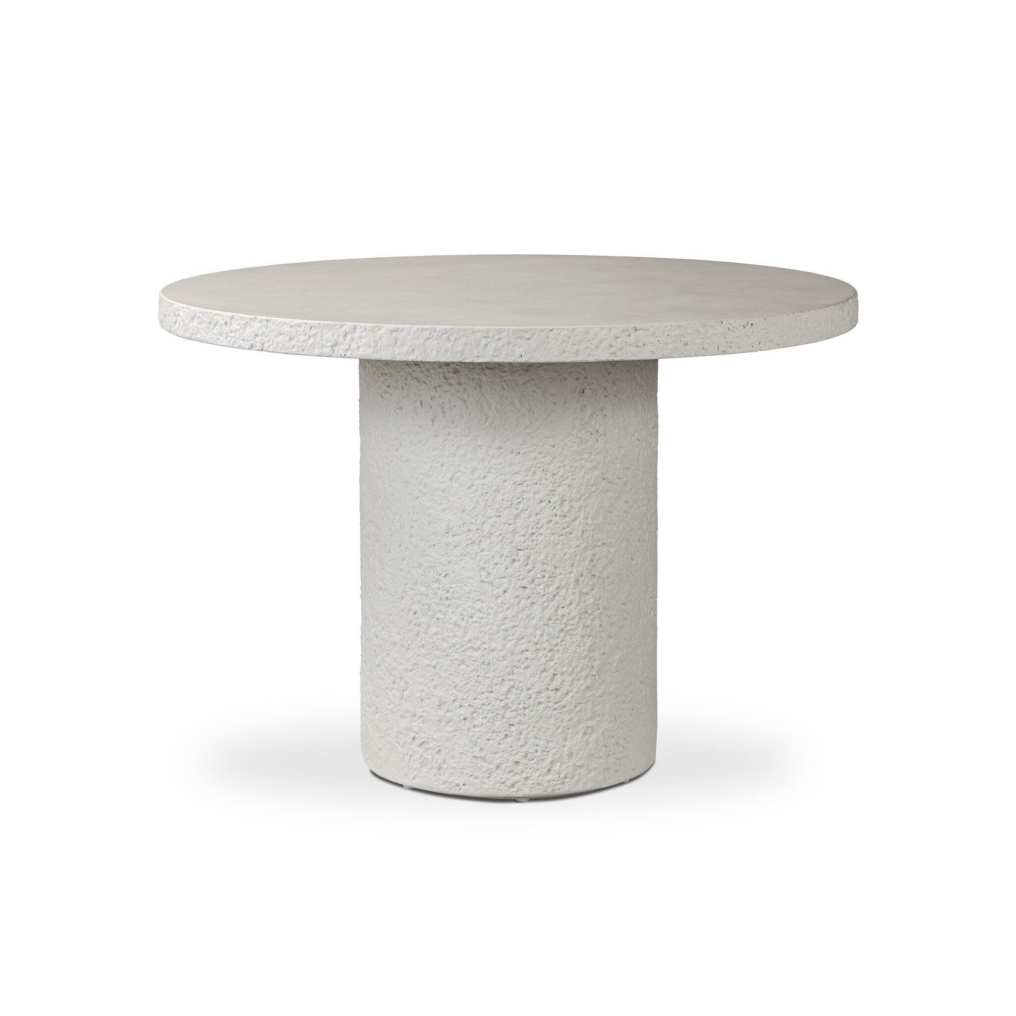 Otero Outdoor Round Dining Table - Remutear