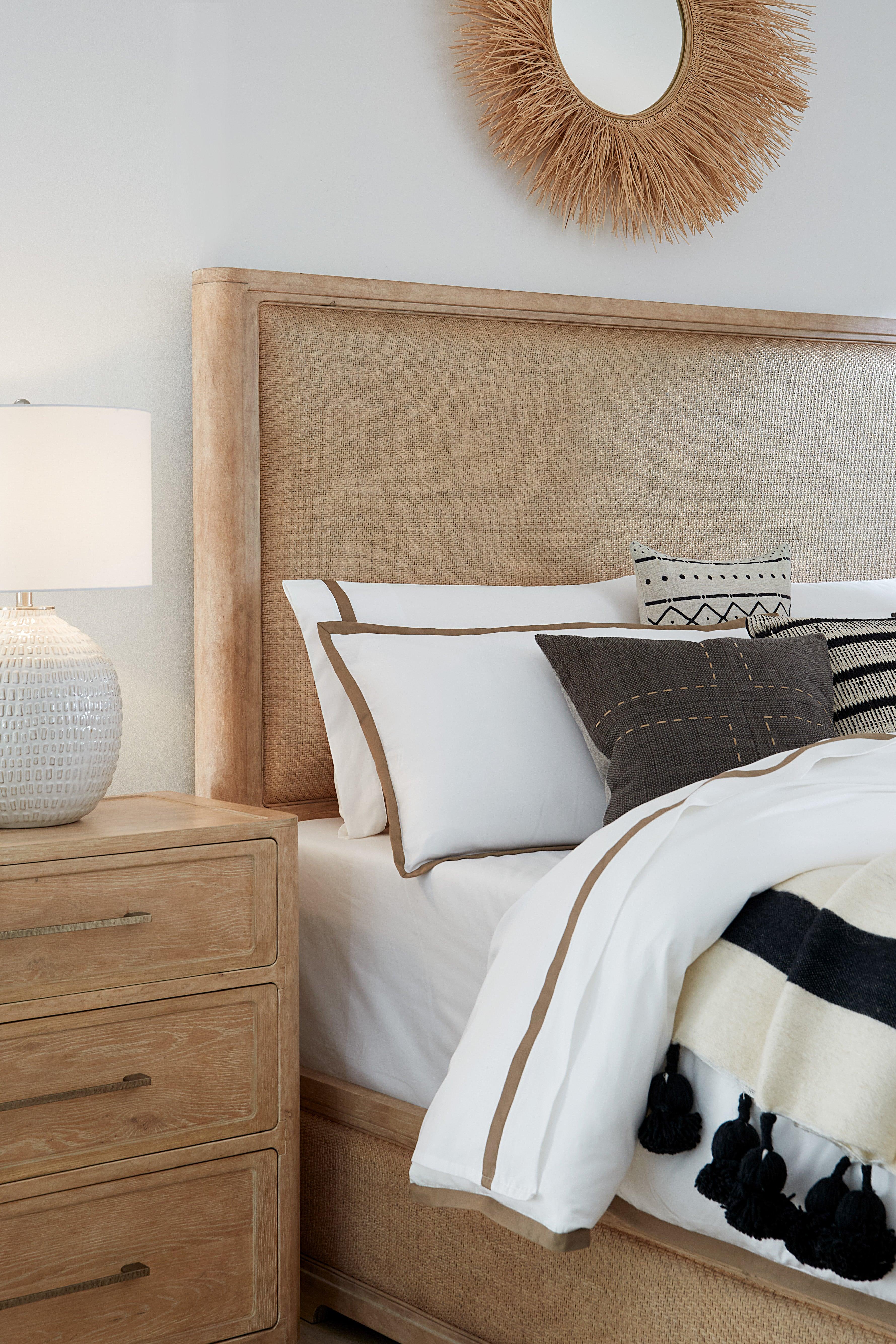 Retreat Cane Panel Bed - Remutear