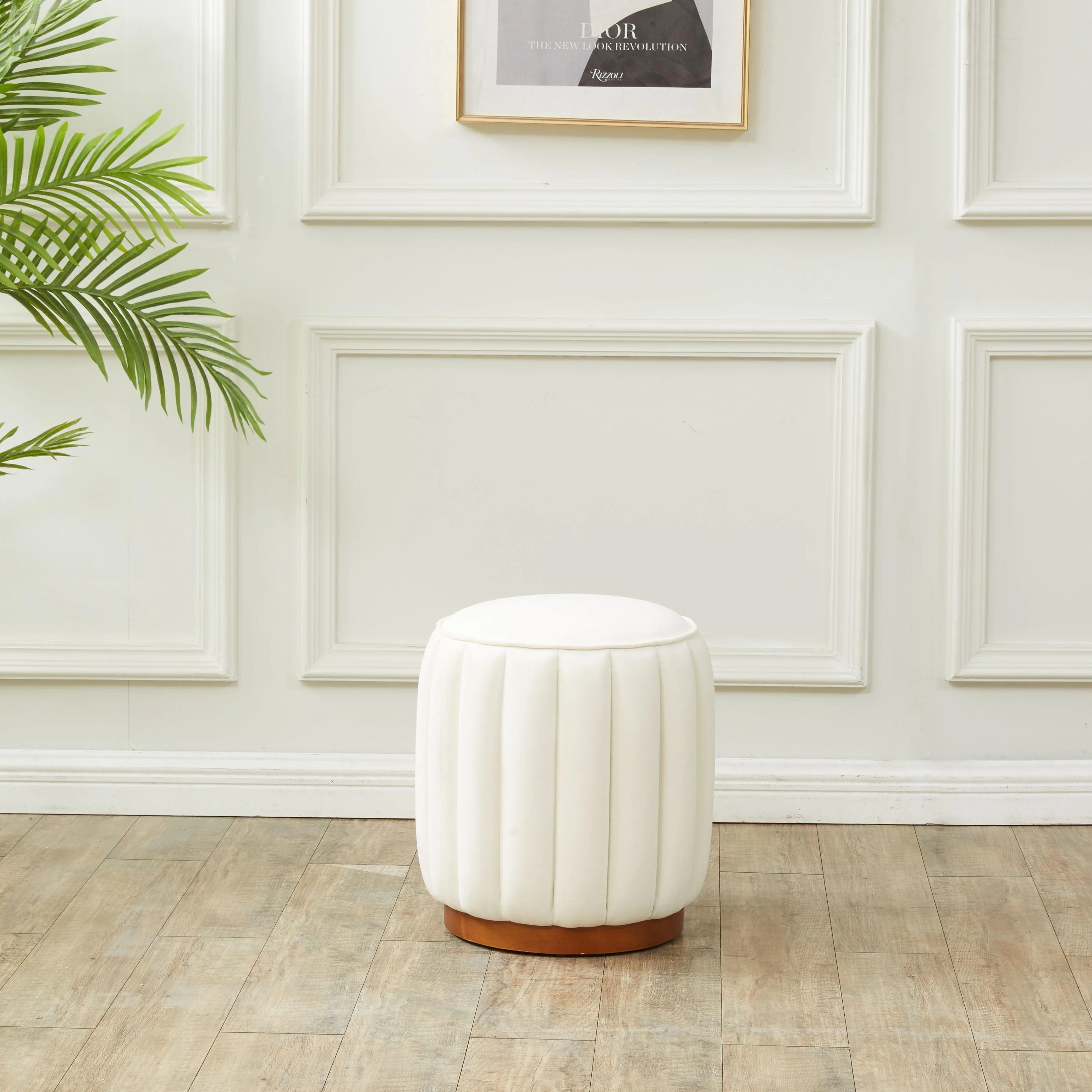SHERRIE ROUND CHANNEL TUFTED OTTOMAN - Remutear