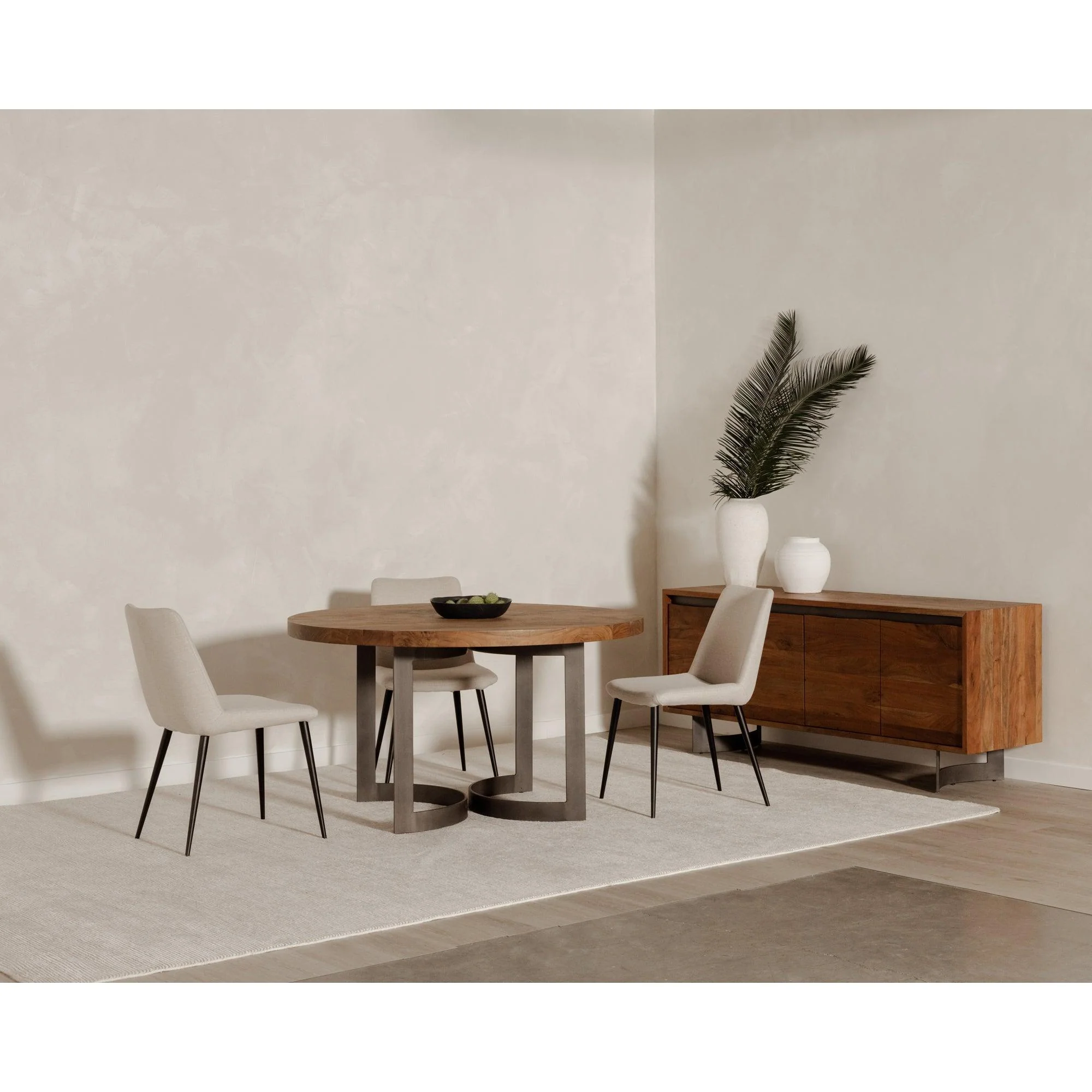 Bent Round Dining Table 54In Smoked - Remutear