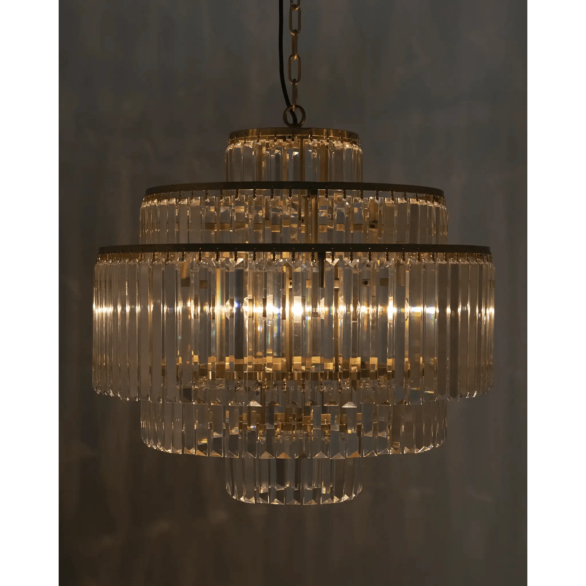 Quintus Chandelier, Metal with Brass Finish - Remutear