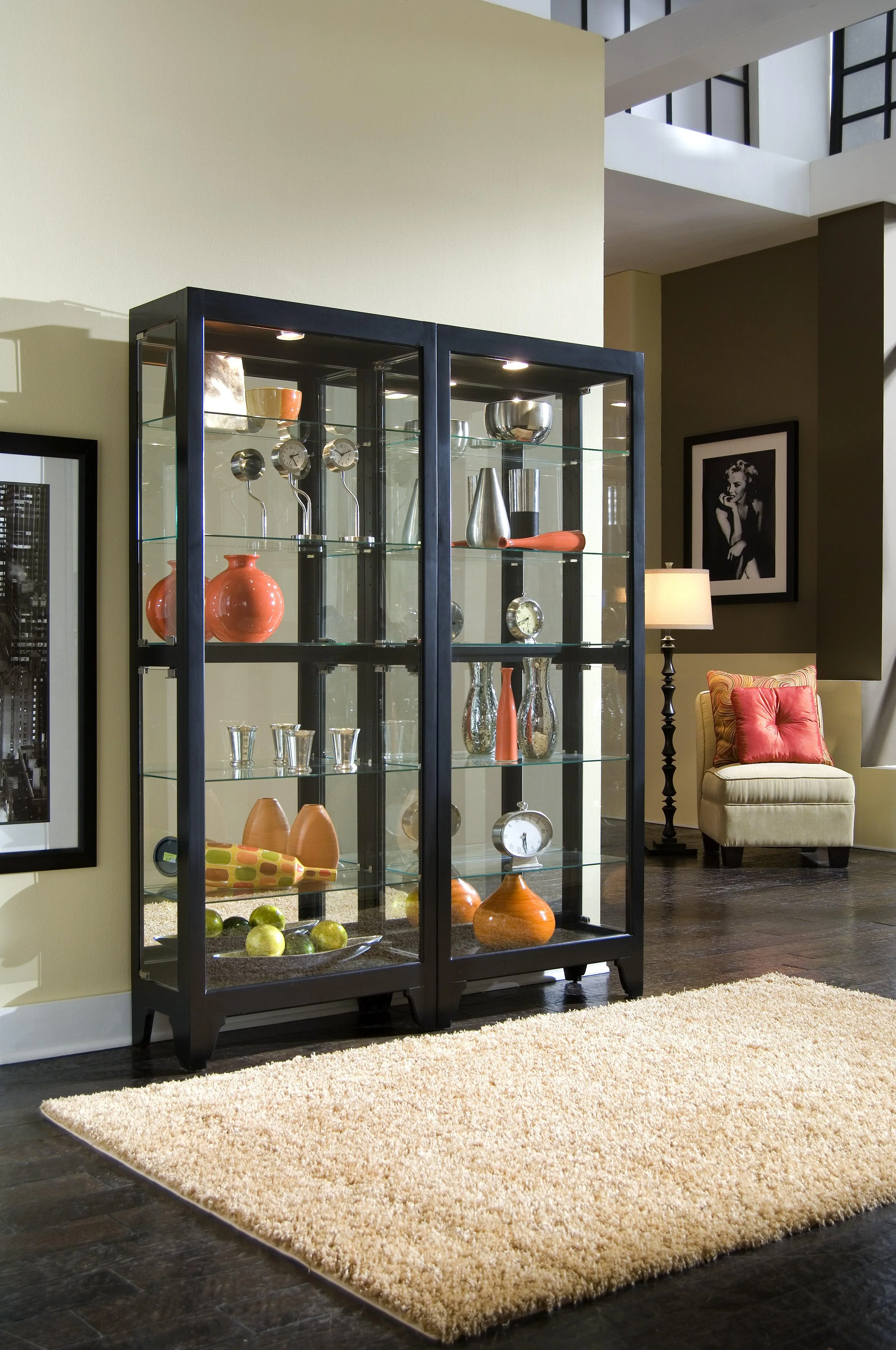 Lighted Gallery Style 5 Shelf Curio Cabinet - Remutear