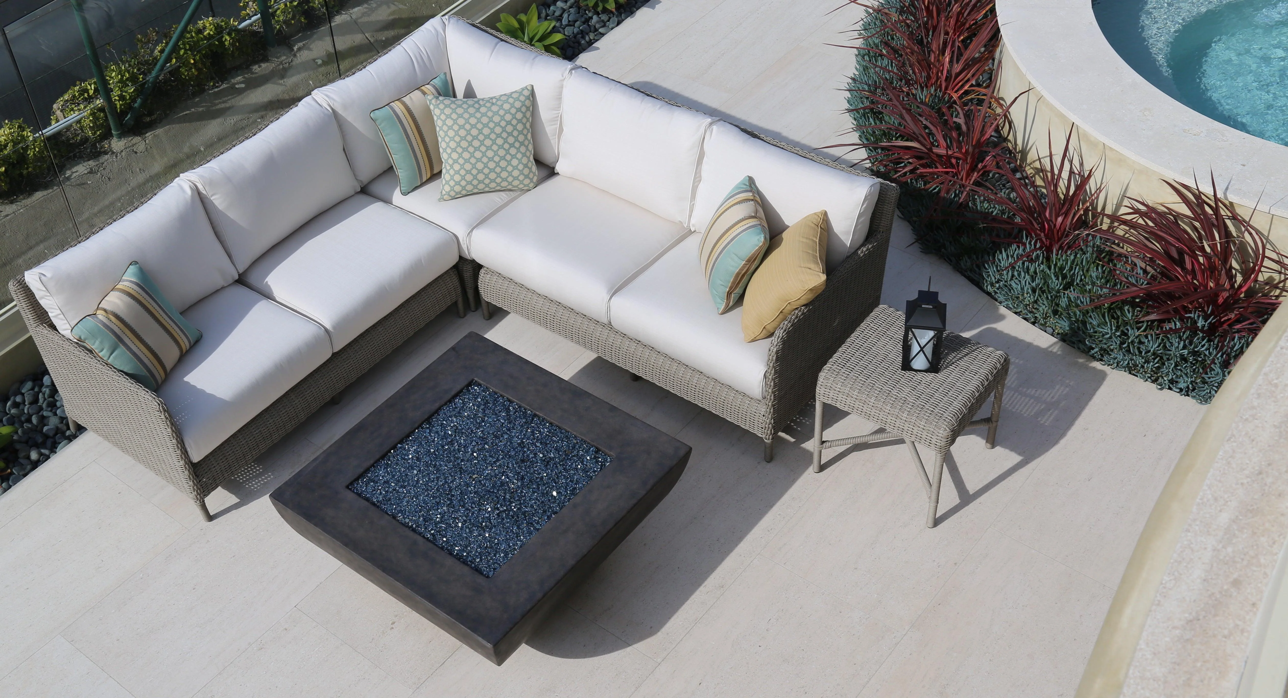 Manhattan End Table - Remutear